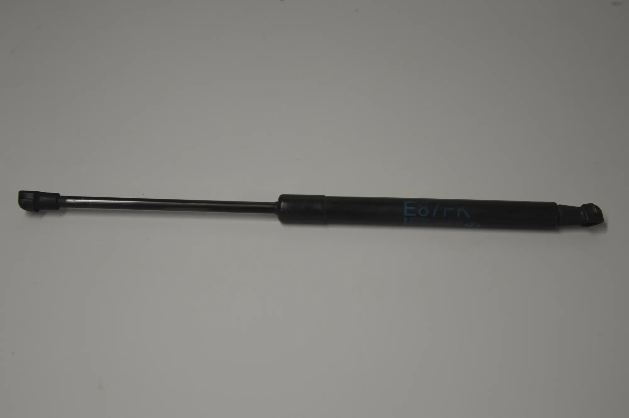 Front Left Bonnet Strut – OEM 7118370 · BMW 1 (E87) 118 d 2010