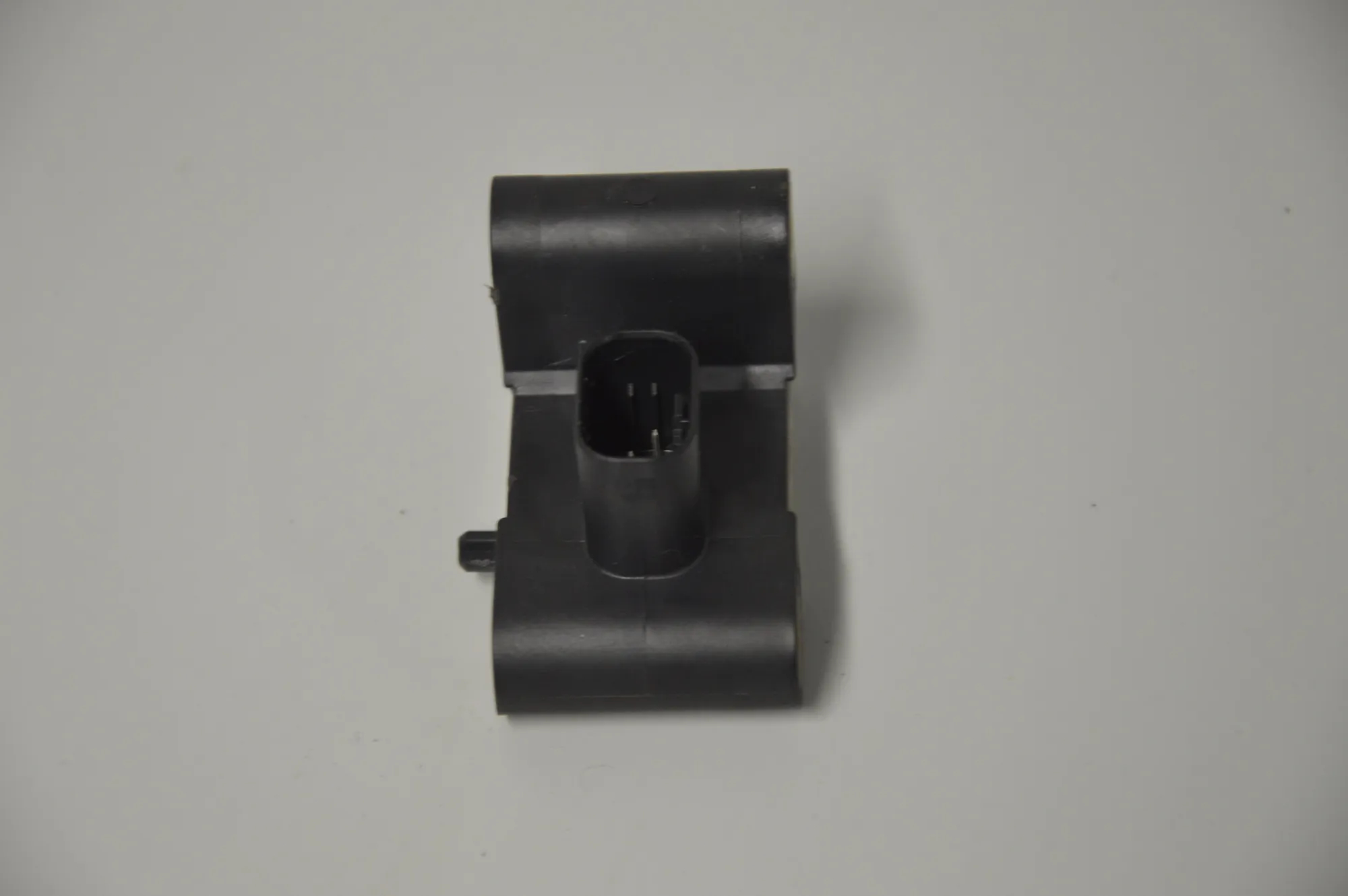 Front Left Impact Sensor – OEM 6911003 · BMW 1 (E87) 118 d 2010 – 2