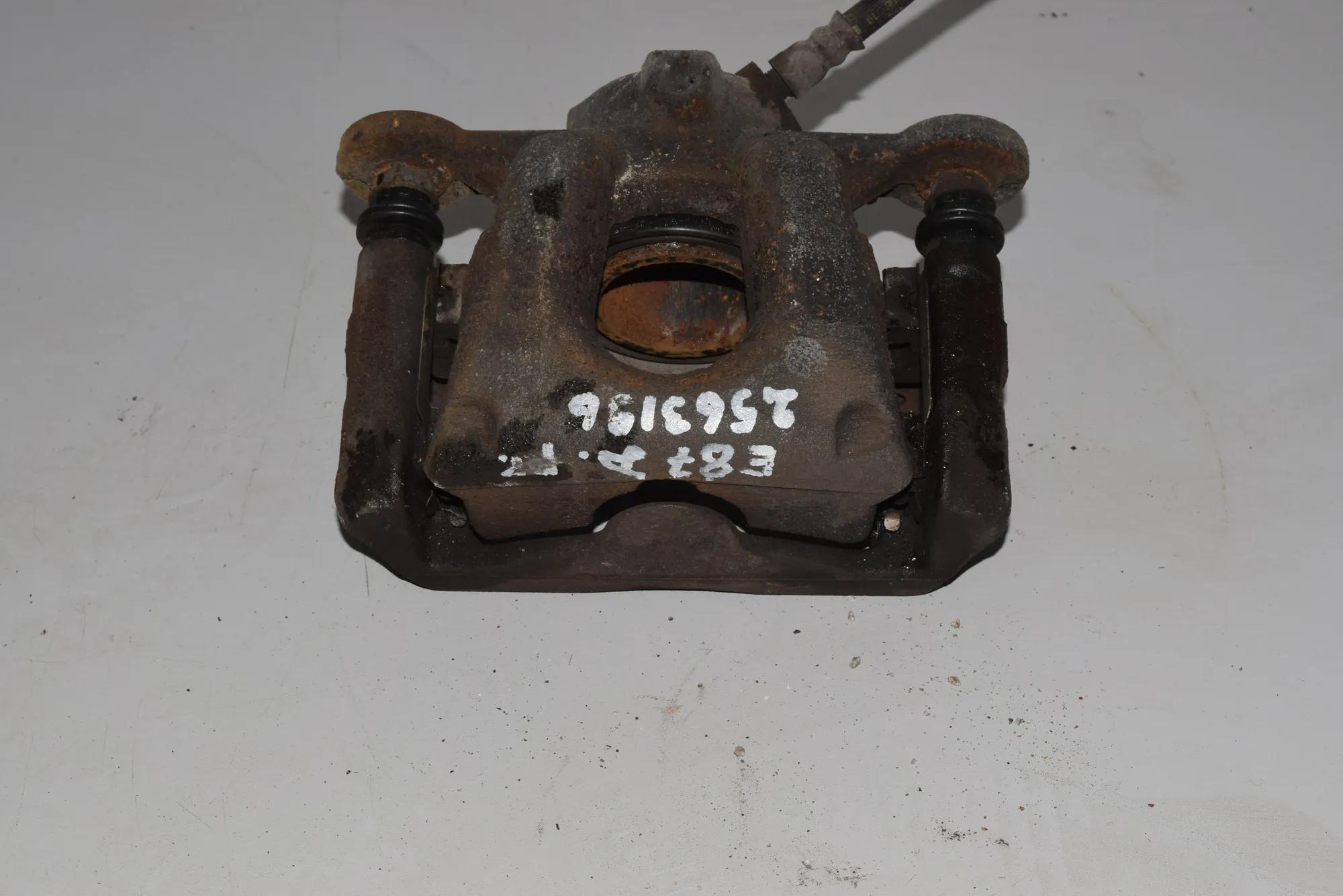 Front Right Brake Caliper · BMW 1 (E87) 118 d 2010