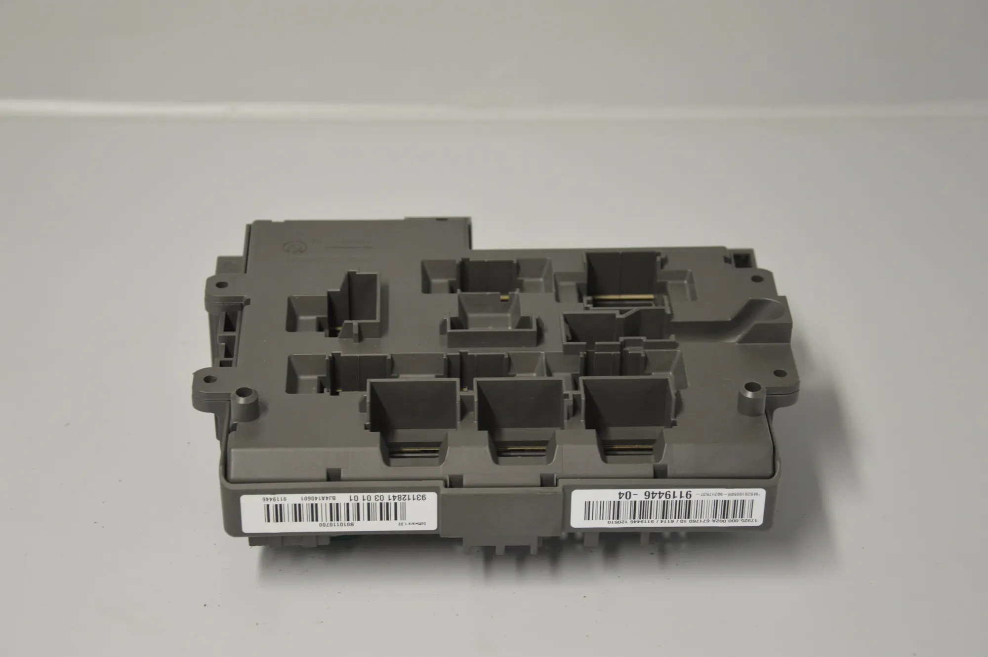 Fuse Box – OEM 9119446 · BMW 1 (E87) 118 d 2010 – 2