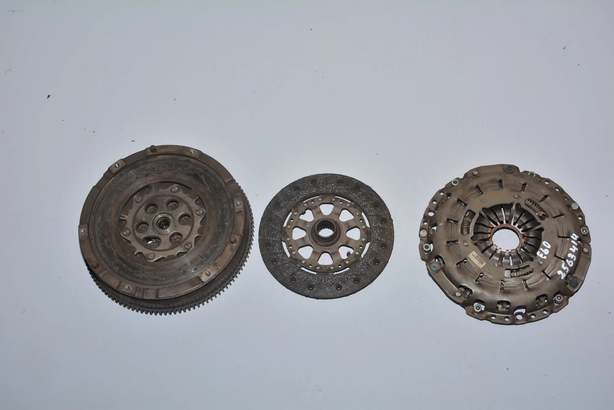 Clutch Kit – OEM 7524074 · BMW 5 (E60) 523 i 2005