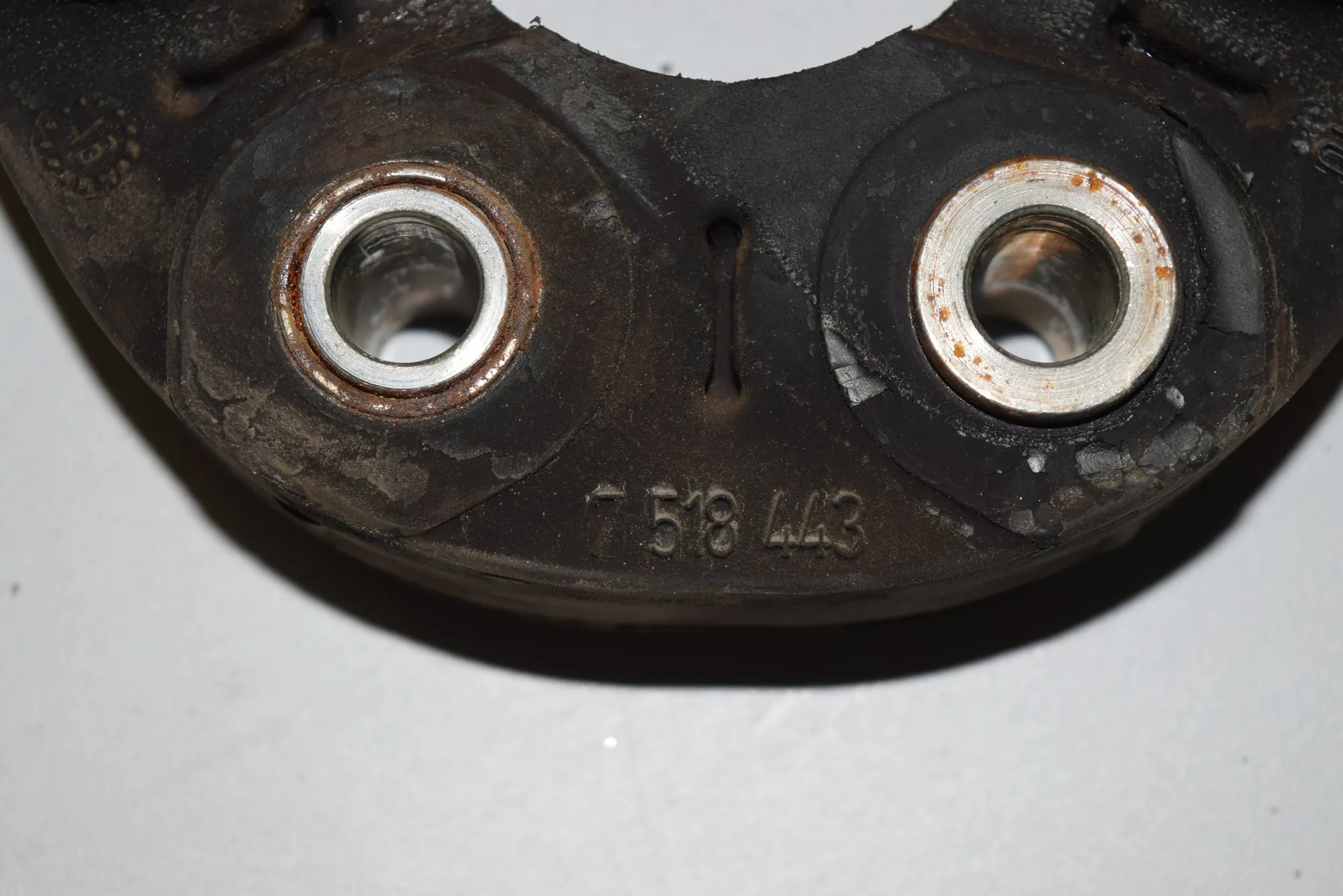 Other Body Parts – OEM 7518443 · BMW 3 (E90) 325 d 2010 – 3