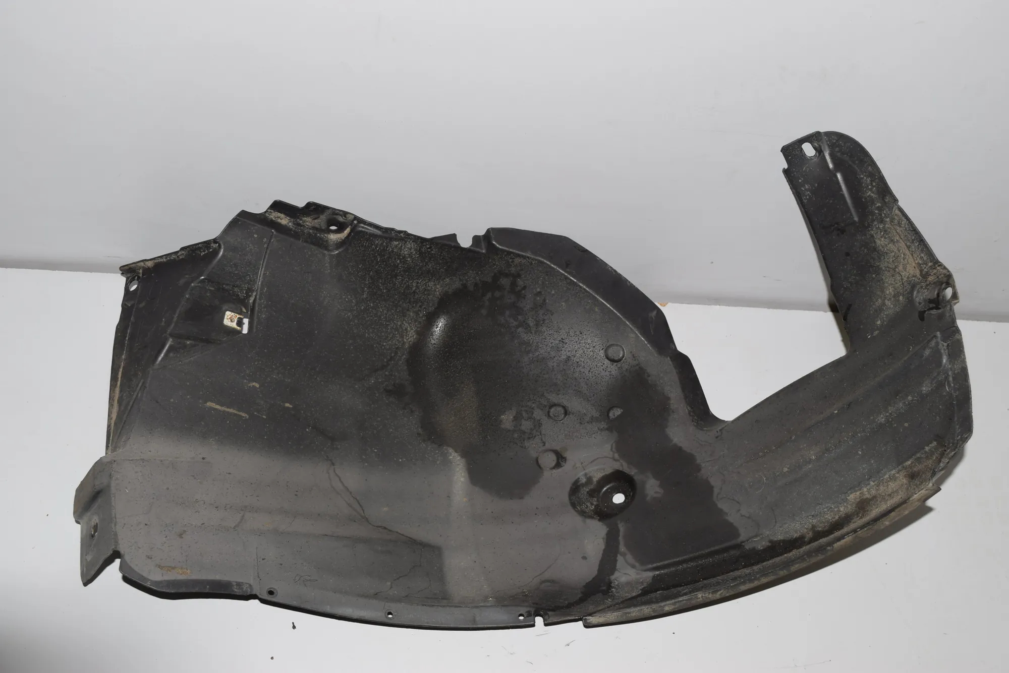 Front Left Arch Liner – OEM 7059377 · BMW 3 (E90) 325 d 2010
