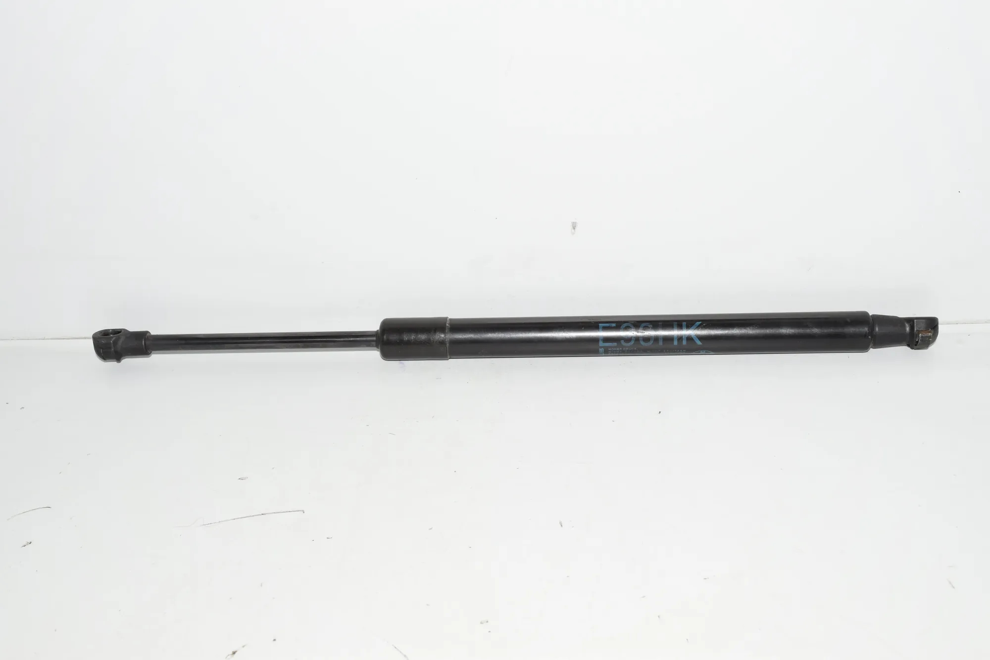 Right Side Tailgate Gas Strut – OEM 7250308 · BMW 3 (E90) 325 d 2010 – 3