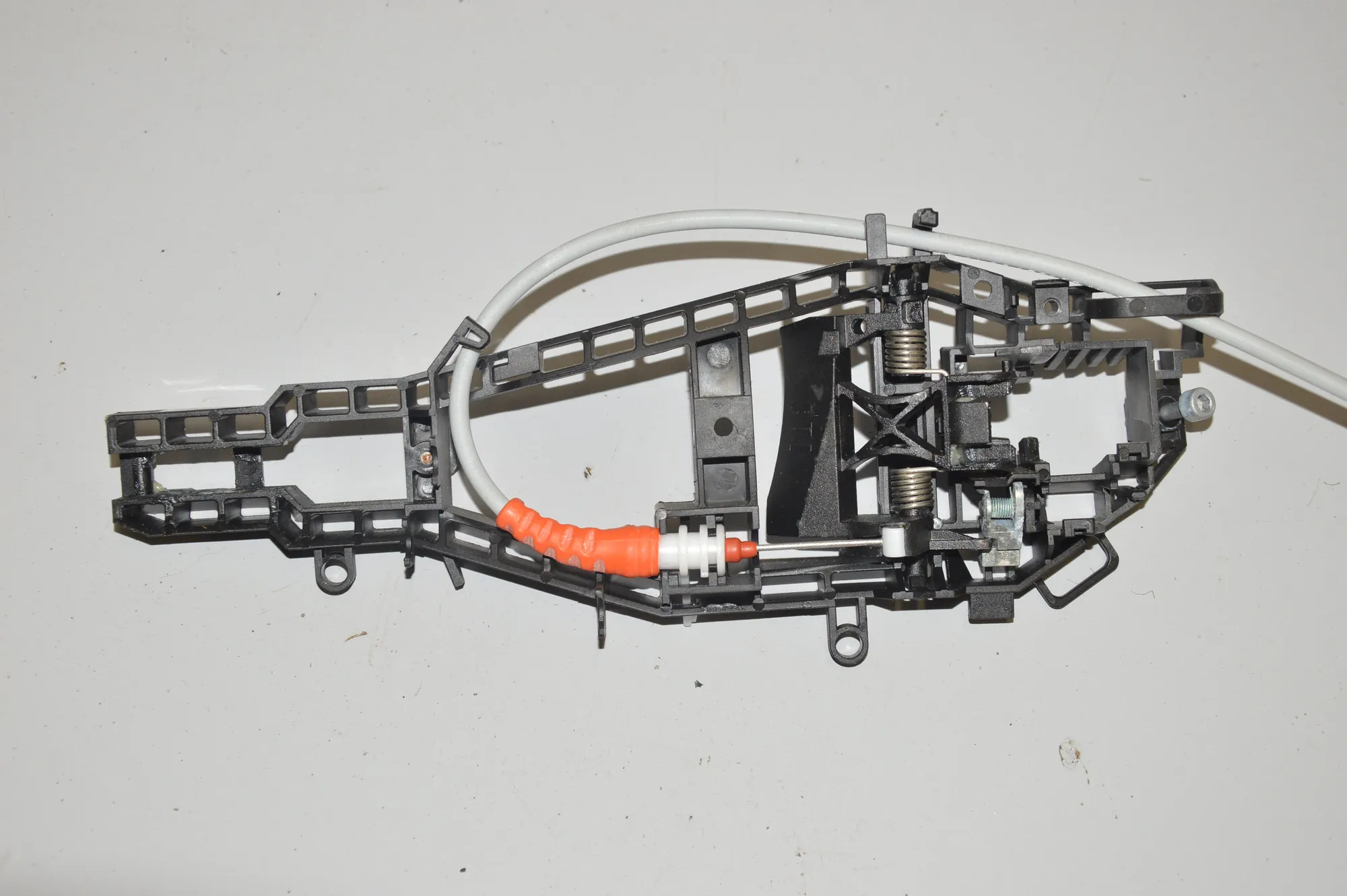 Rear Right Door Interior Handle Frame – OEM 7380546 · BMW 4 Gran Coupe (F36) 435 d xDrive 2016 – 3