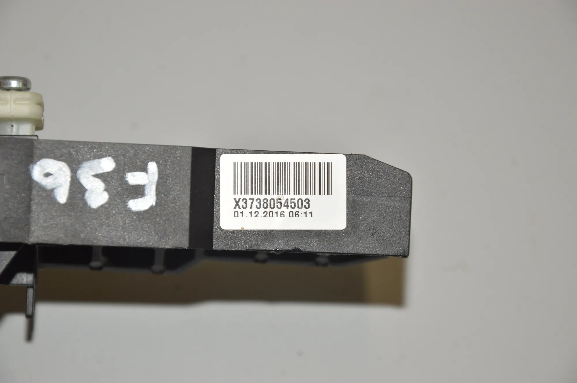 Rear Left Door Interior Handle Frame – OEM 7380545 · BMW 4 Gran Coupe (F36) 435 d xDrive 2016 – 3