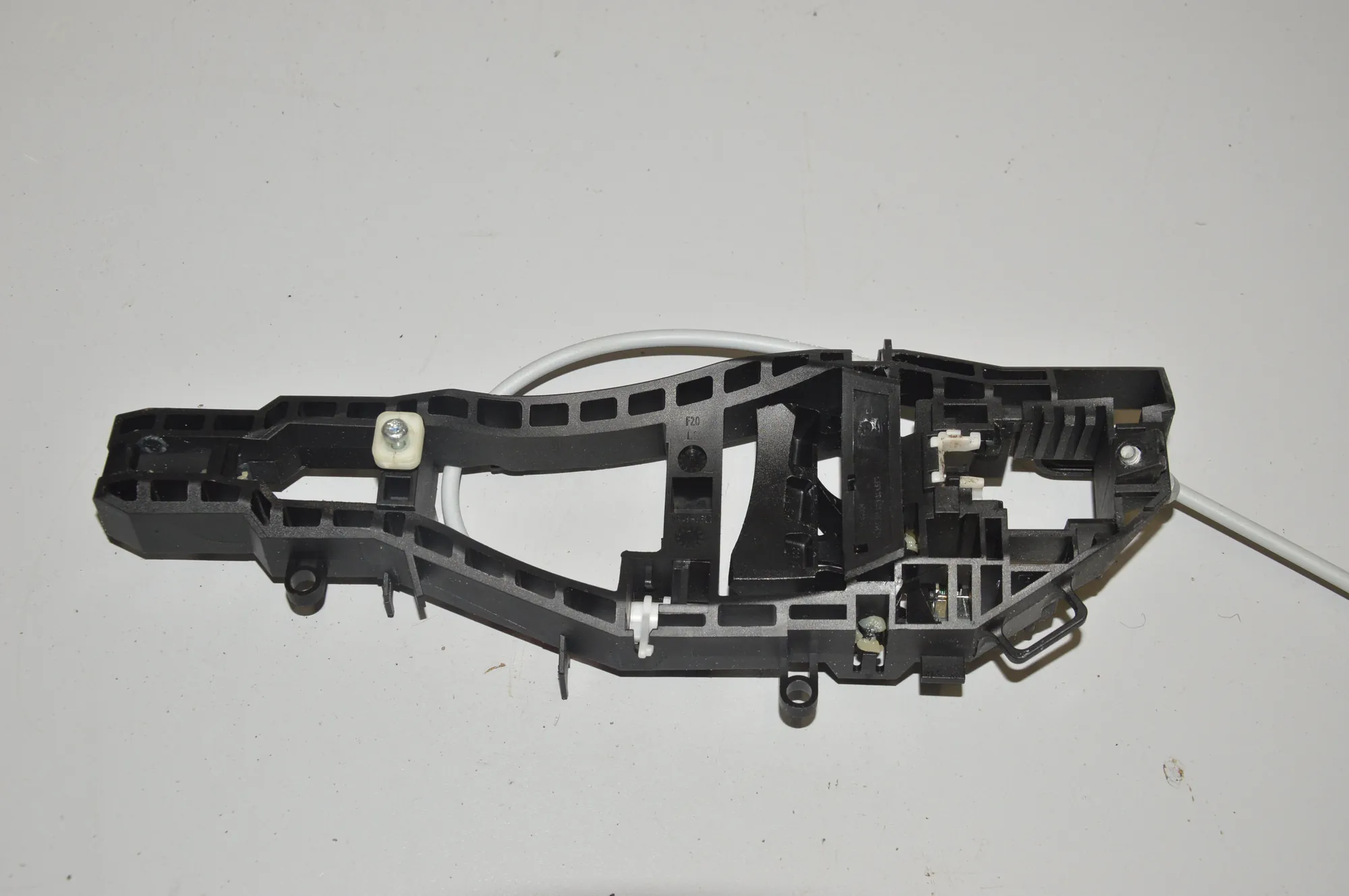Rear Left Door Interior Handle Frame – OEM 7380545 · BMW 4 Gran Coupe (F36) 435 d xDrive 2016 – 2
