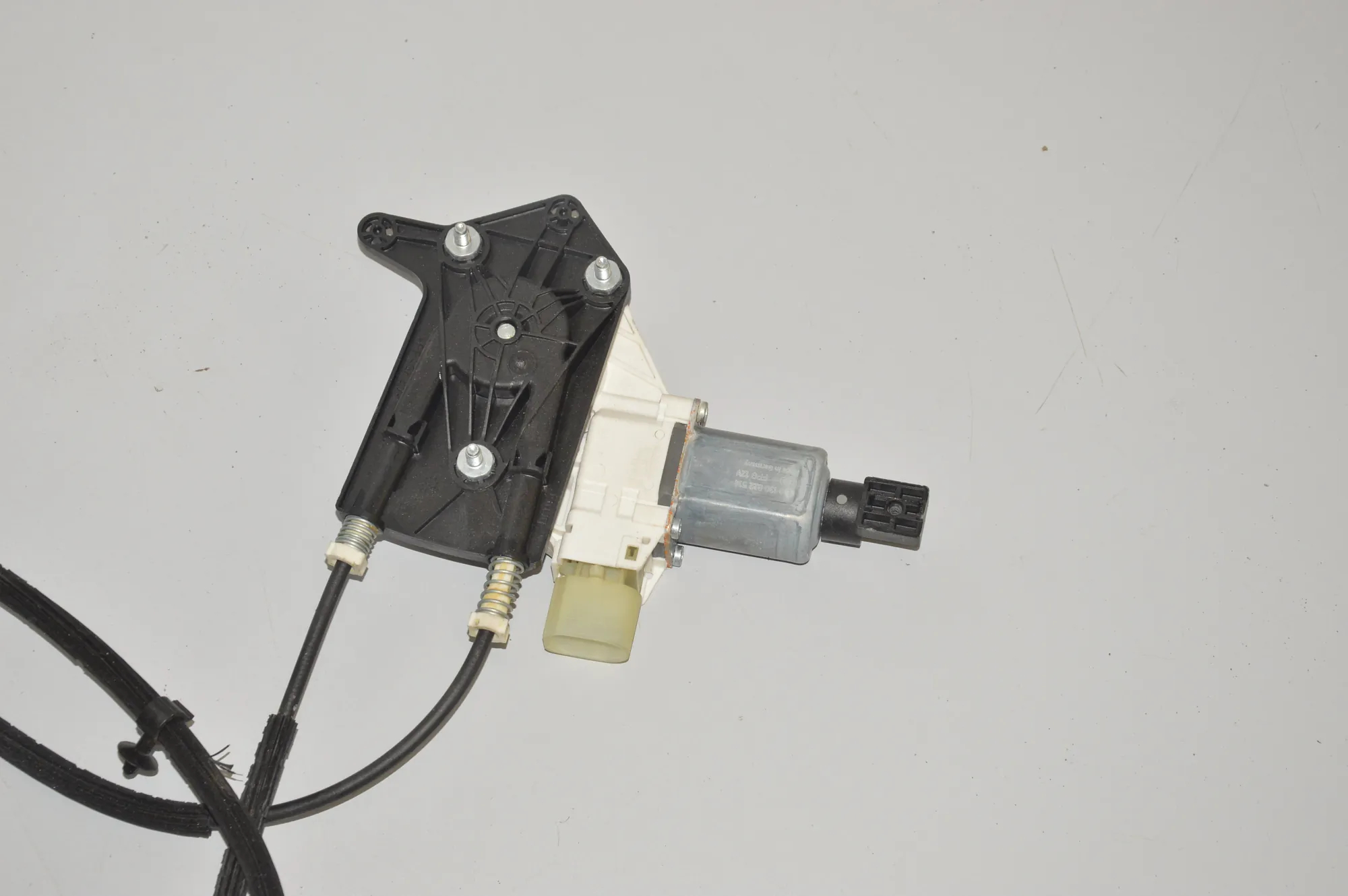 Front Left Door Window Regulator – OEM 7326327 · BMW 4 Gran Coupe (F36) 435 d xDrive 2016 – 3