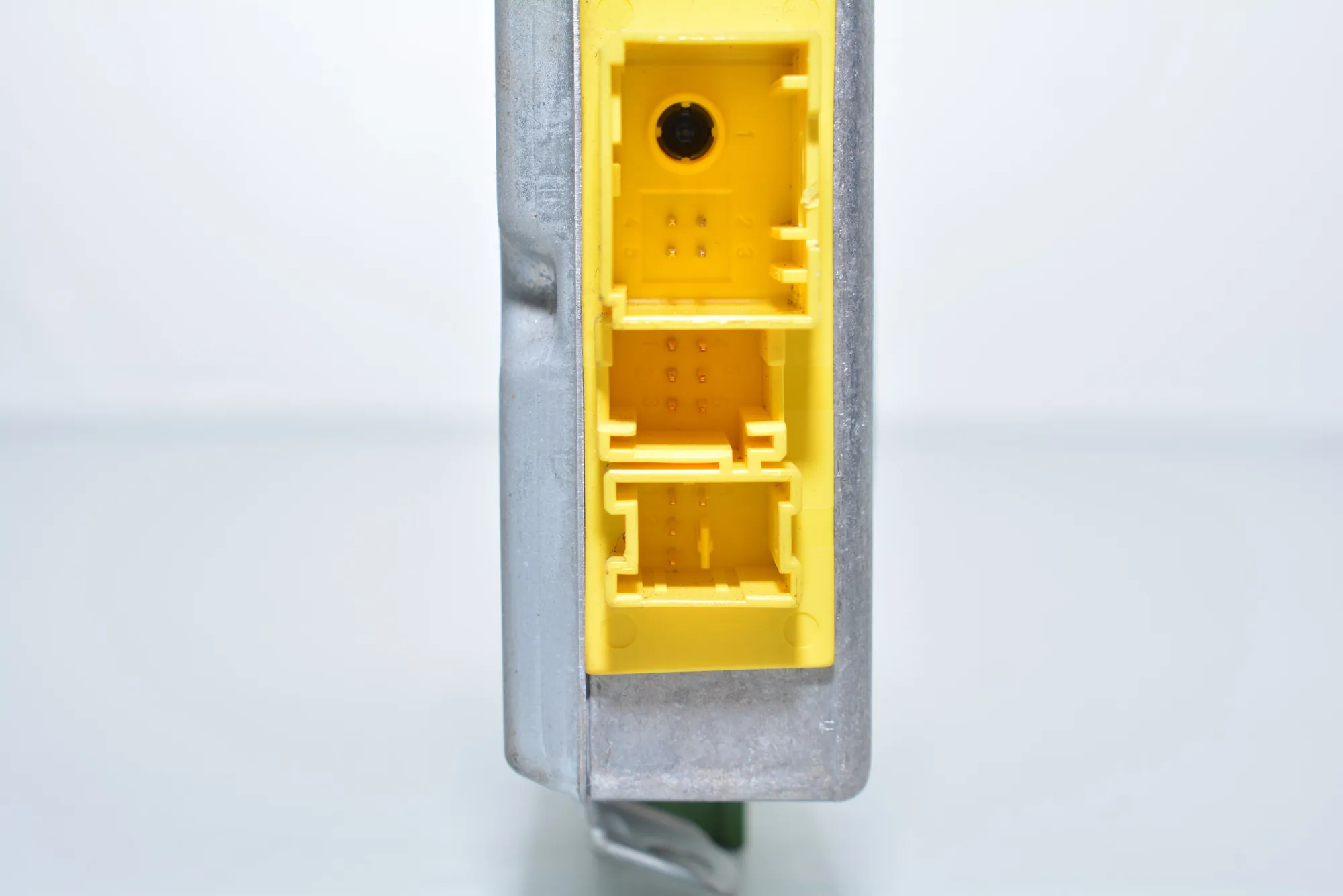 Front Right Door Control Unit – OEM 6939710 · BMW 5 (E60) 520 i 2003 – 5