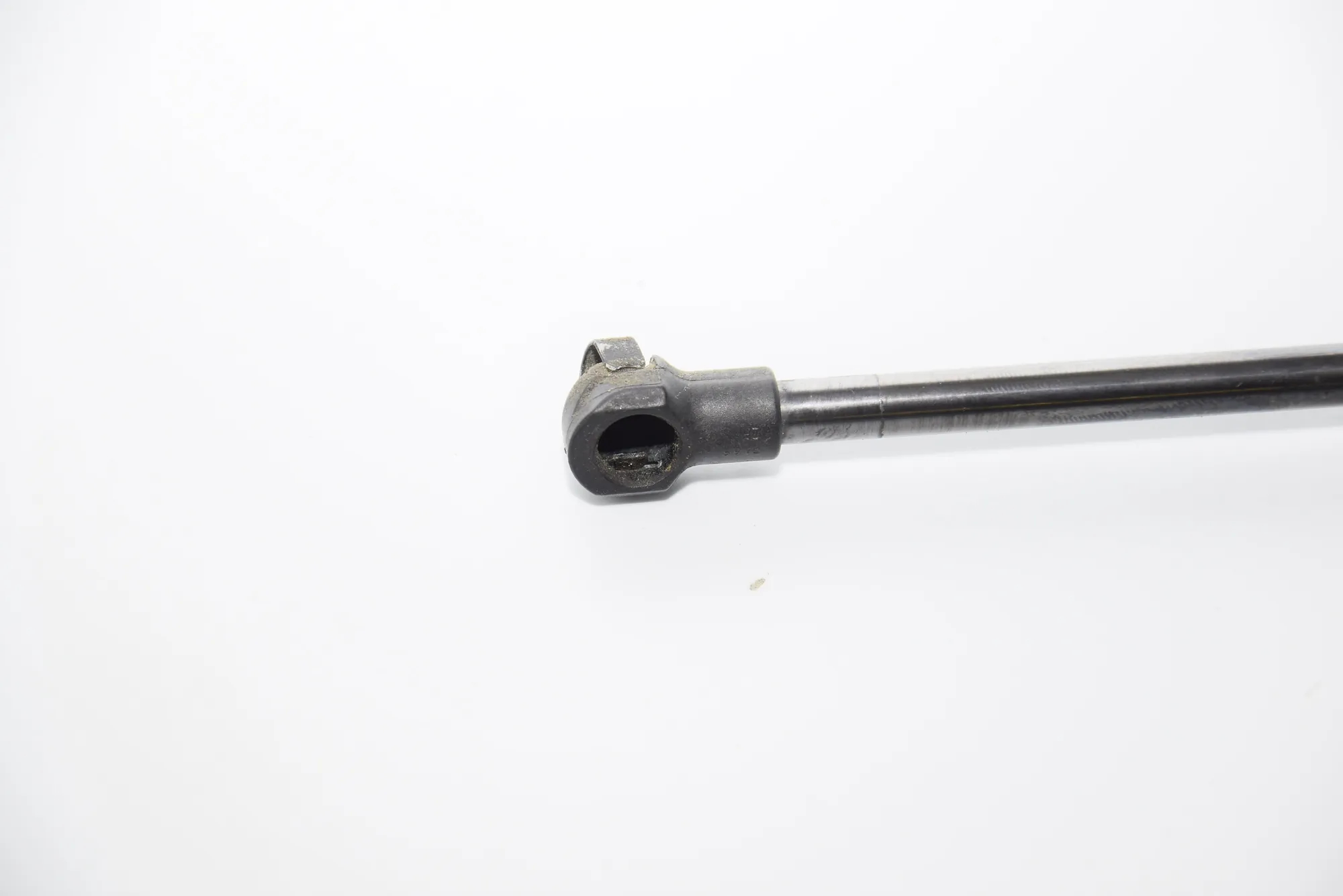 Front Right Bonnet Strut – OEM NA · BMW 5 (E60) 520 i 2003 – 3
