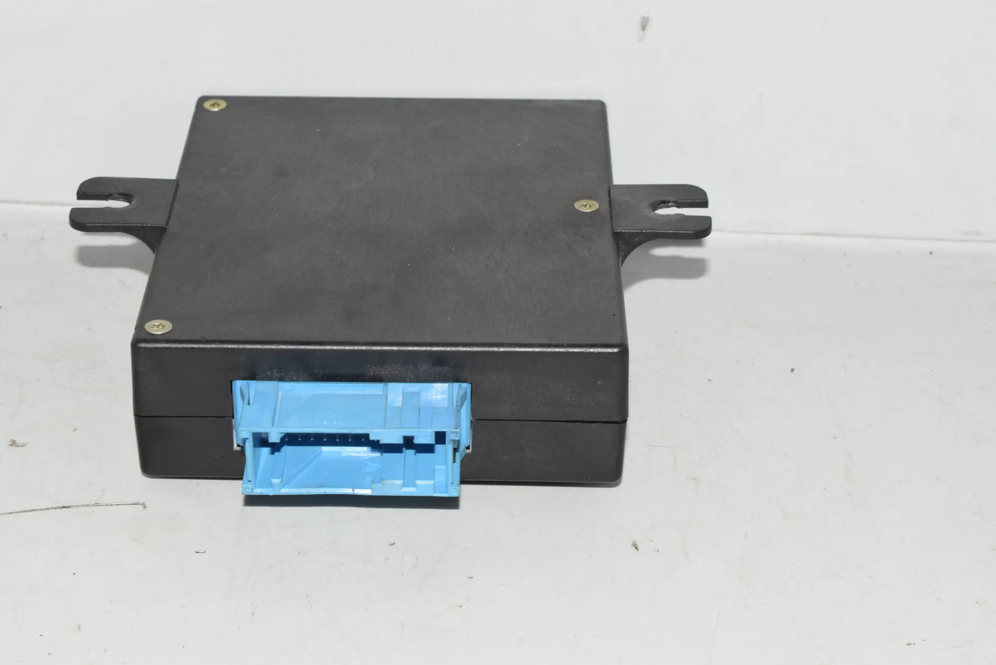 Other Control Units – OEM 6905965 · BMW 5 (E39) BMW 5 (E39) 1999 – 2
