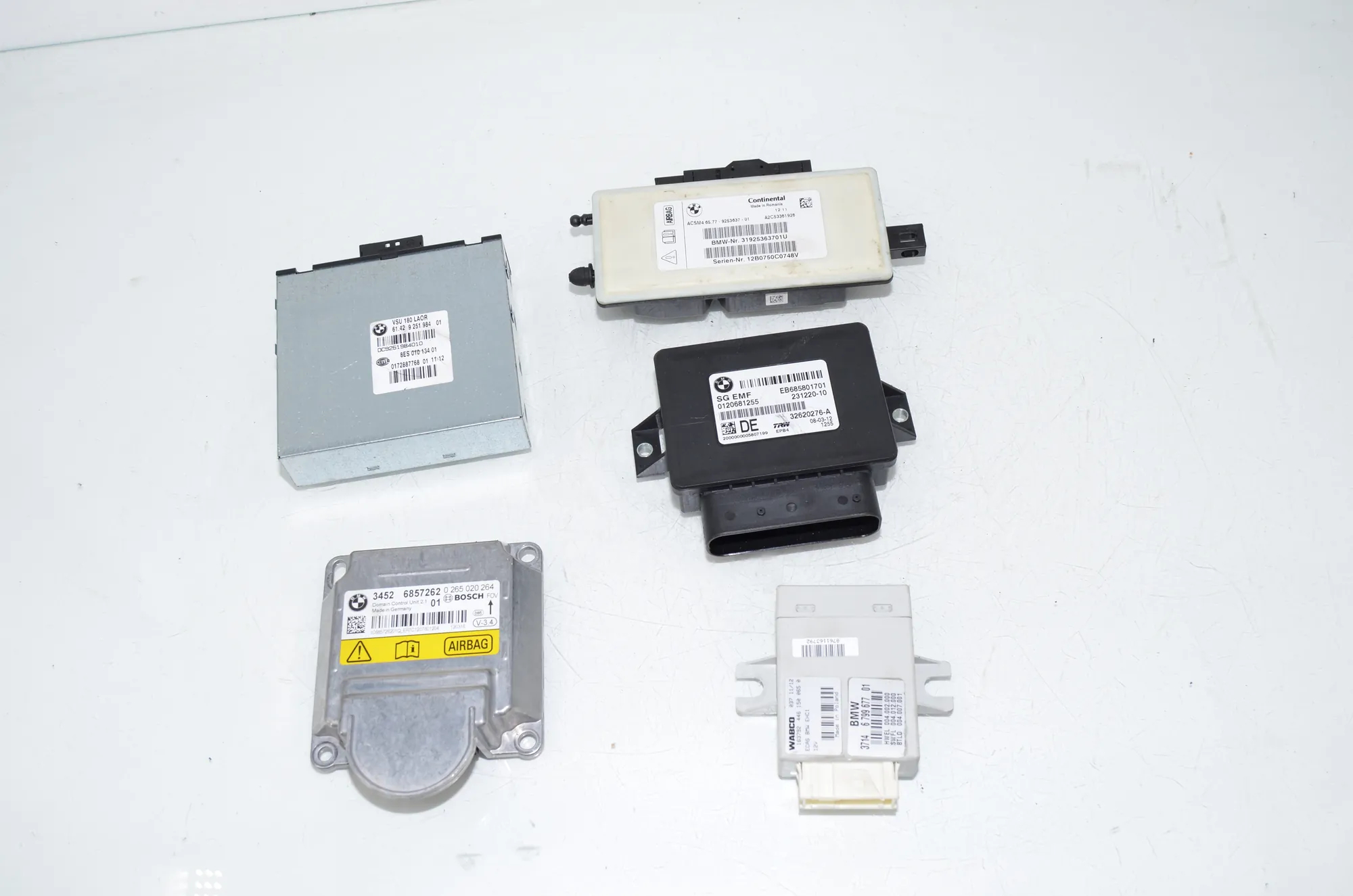 Other Control Units – OEM 6857262 · BMW 5 Touring (F11) 530 d 2012