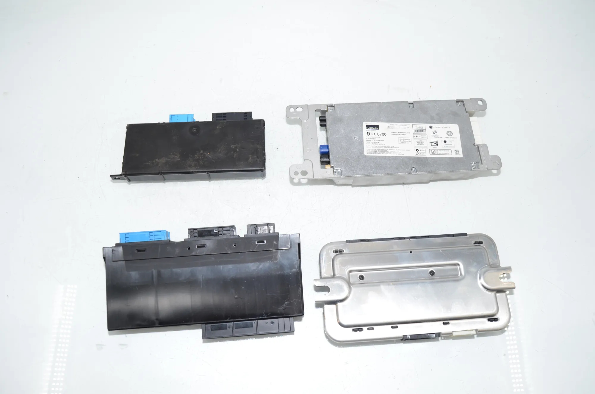 Other Control Units – OEM 9284284 · BMW 5 Touring (F11) 530 d 2012 – 6