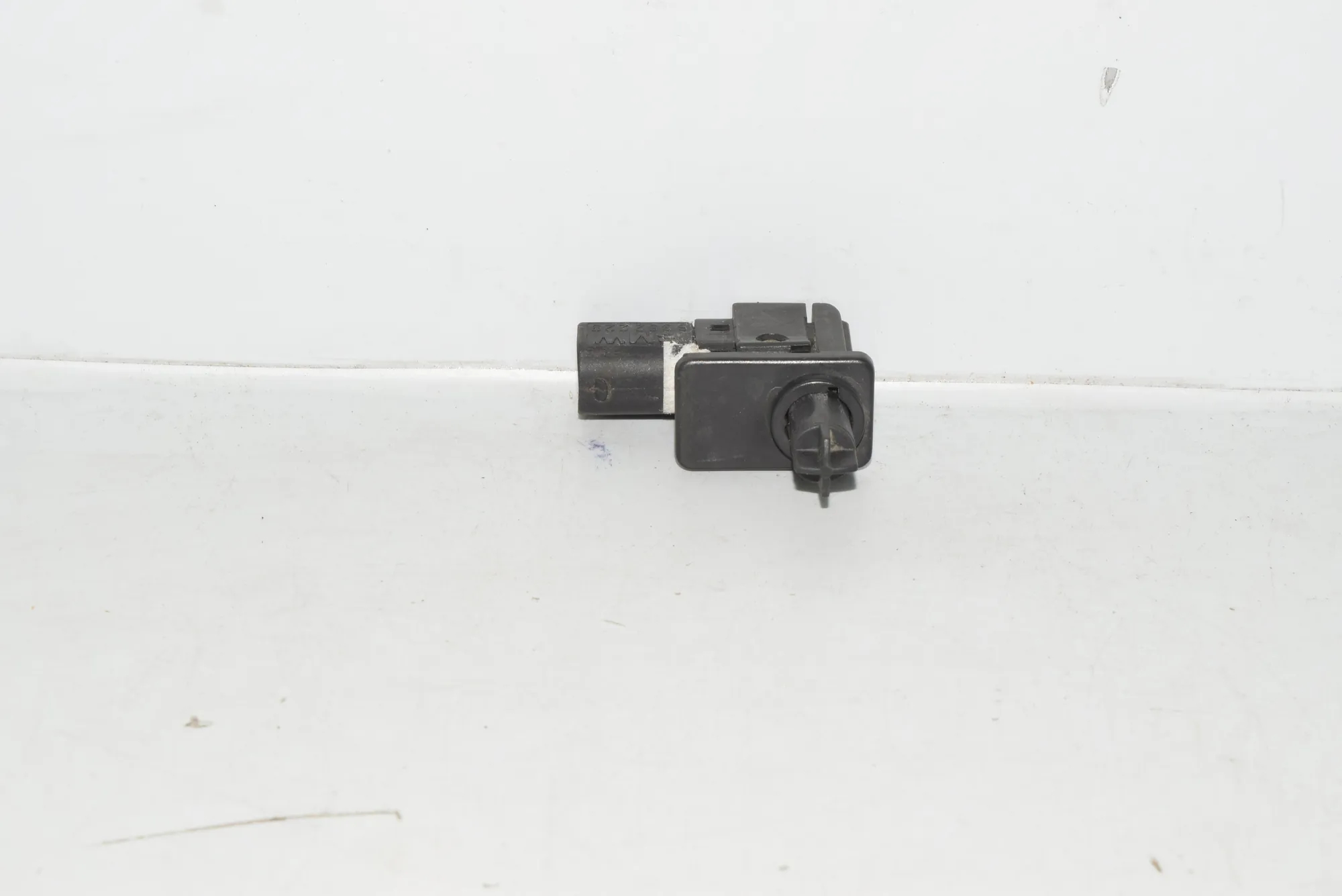 Other Control Units – OEM 8352229 · BMW 5 (E39) BMW 5 (E39) 2000 – 3