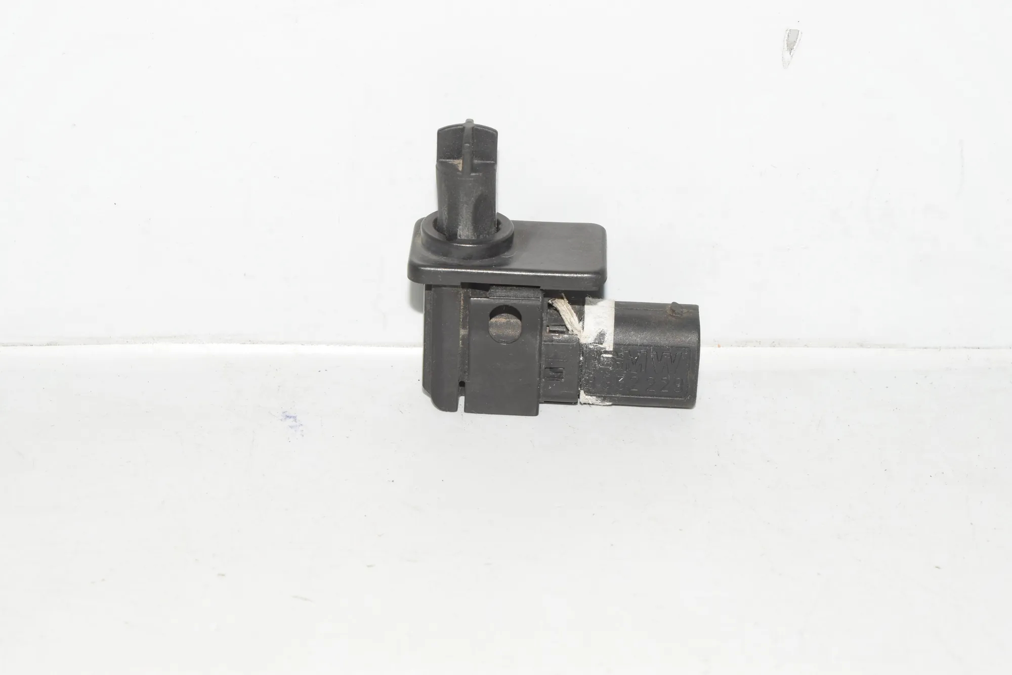 Other Control Units – OEM 8352229 · BMW 5 (E39) BMW 5 (E39) 2000