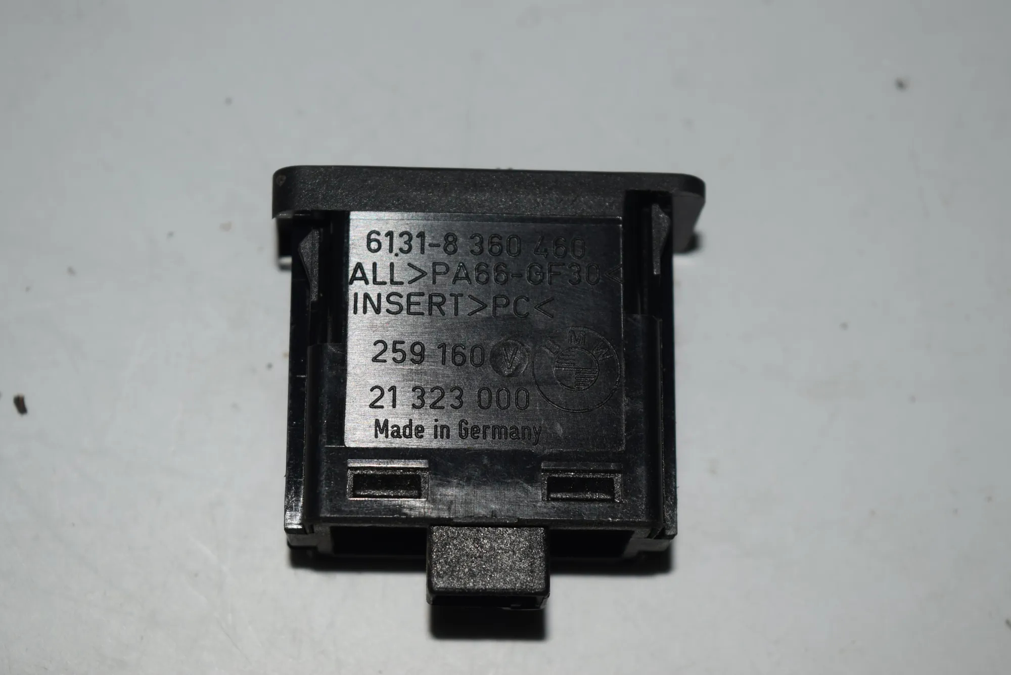 Switches – OEM 8360460 · BMW 5 (E39) BMW 5 (E39) 1998 – 3