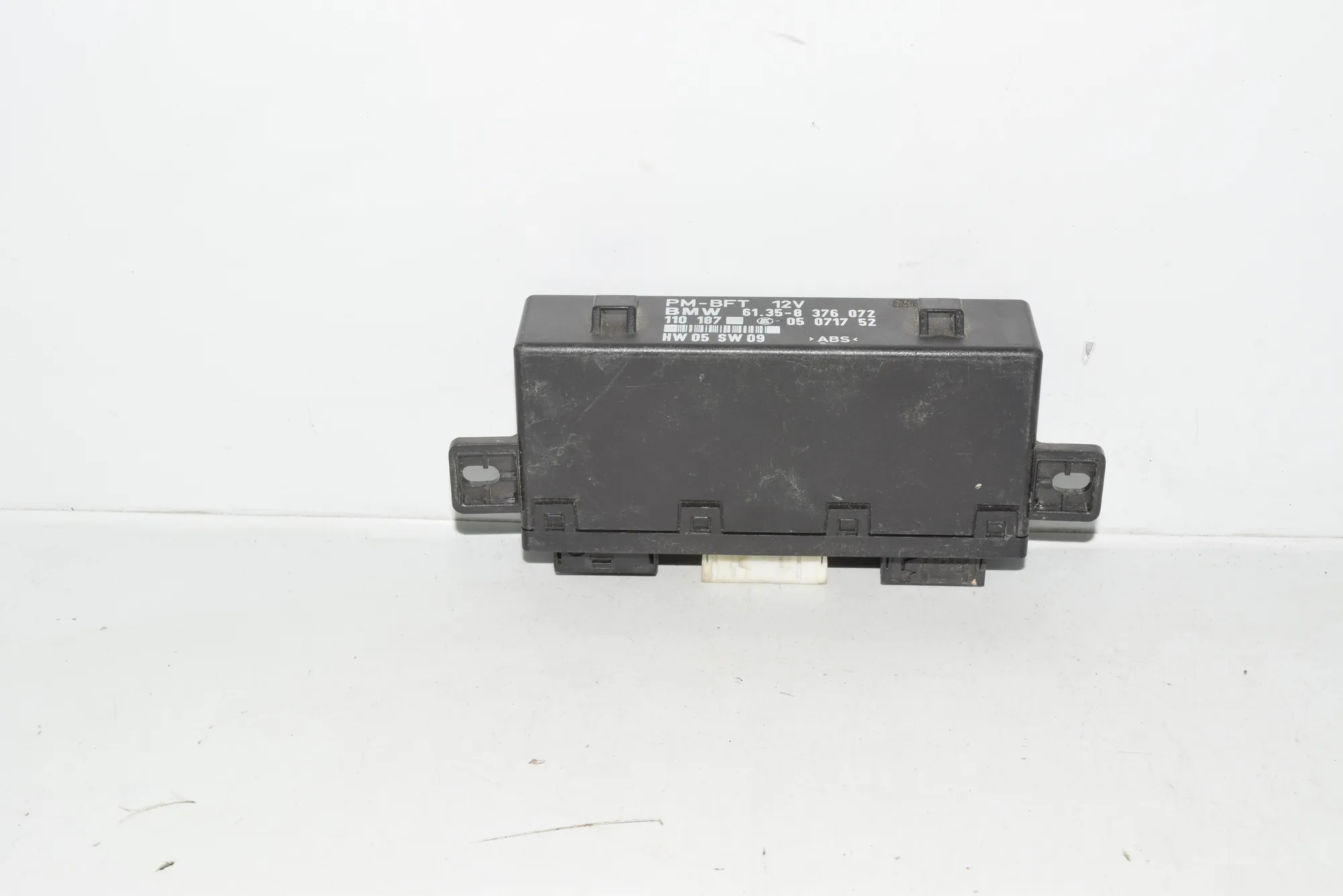 Front Right Door Control Unit – OEM 8376072 · BMW 5 (E39) BMW 5 (E39) 2000 – 2