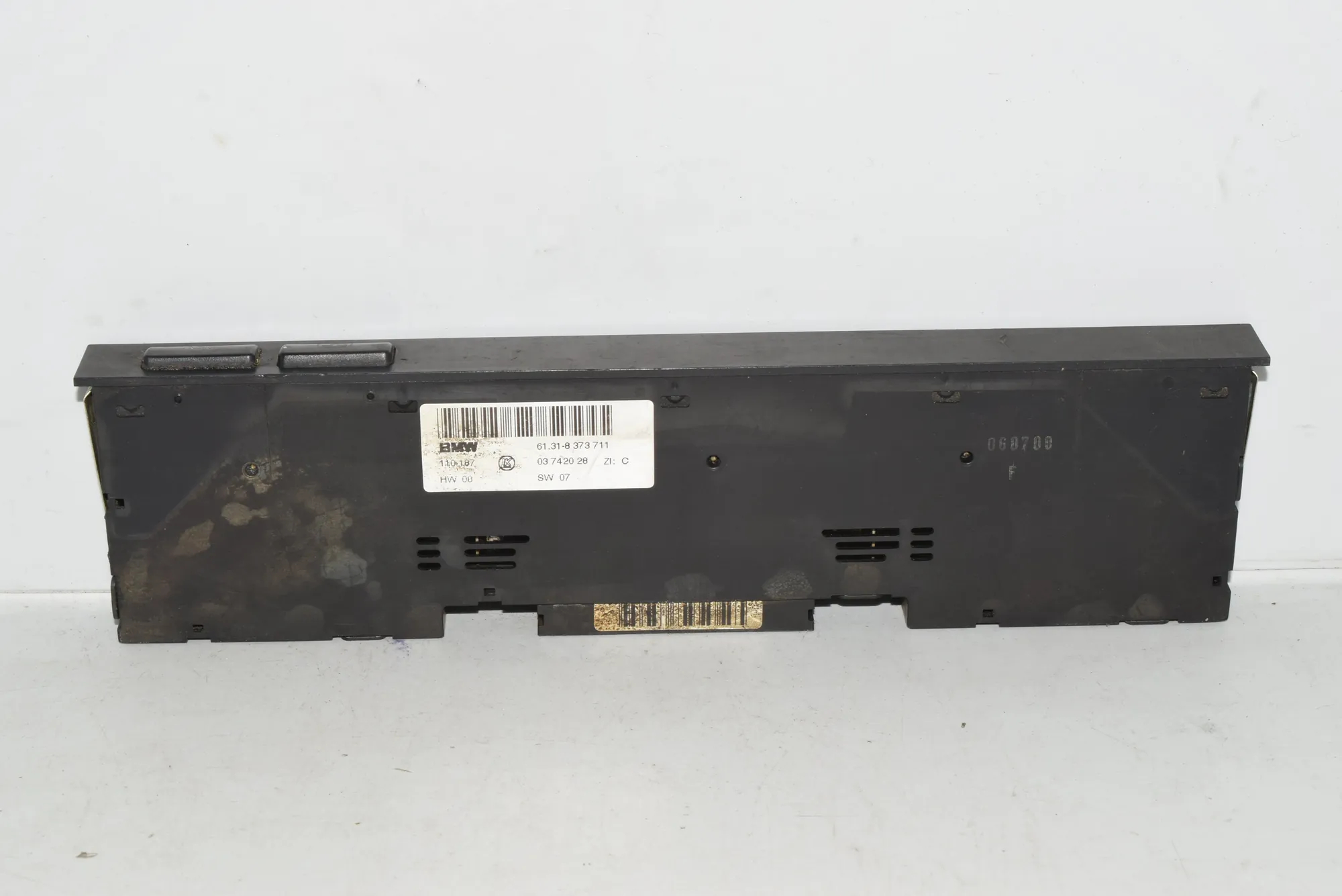 Button Switch Panel – OEM 8373711 · BMW 5 (E39) BMW 5 (E39) 2000 – 2