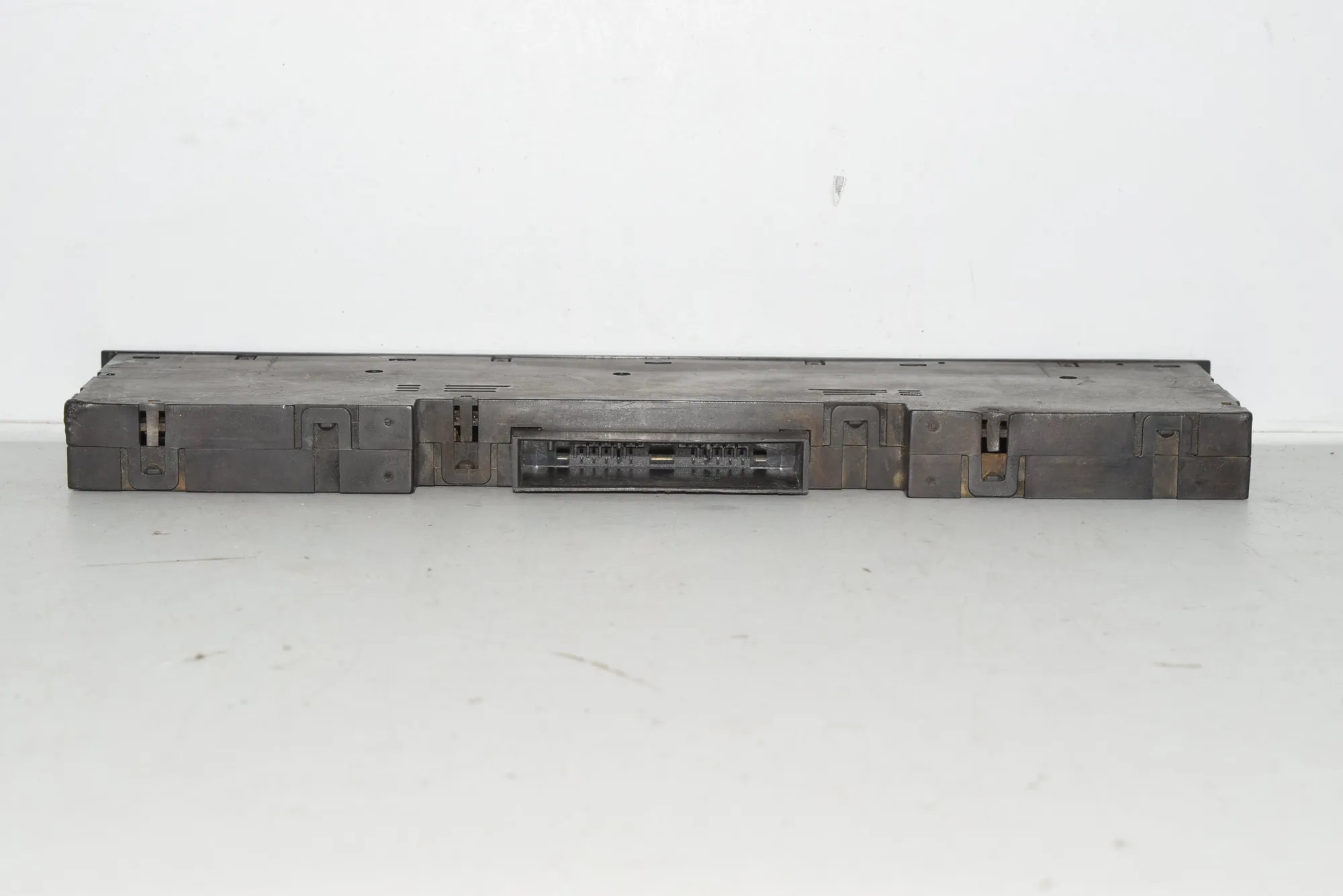 Button Switch Panel – OEM 8373711 · BMW 5 (E39) BMW 5 (E39) 2000 – 3