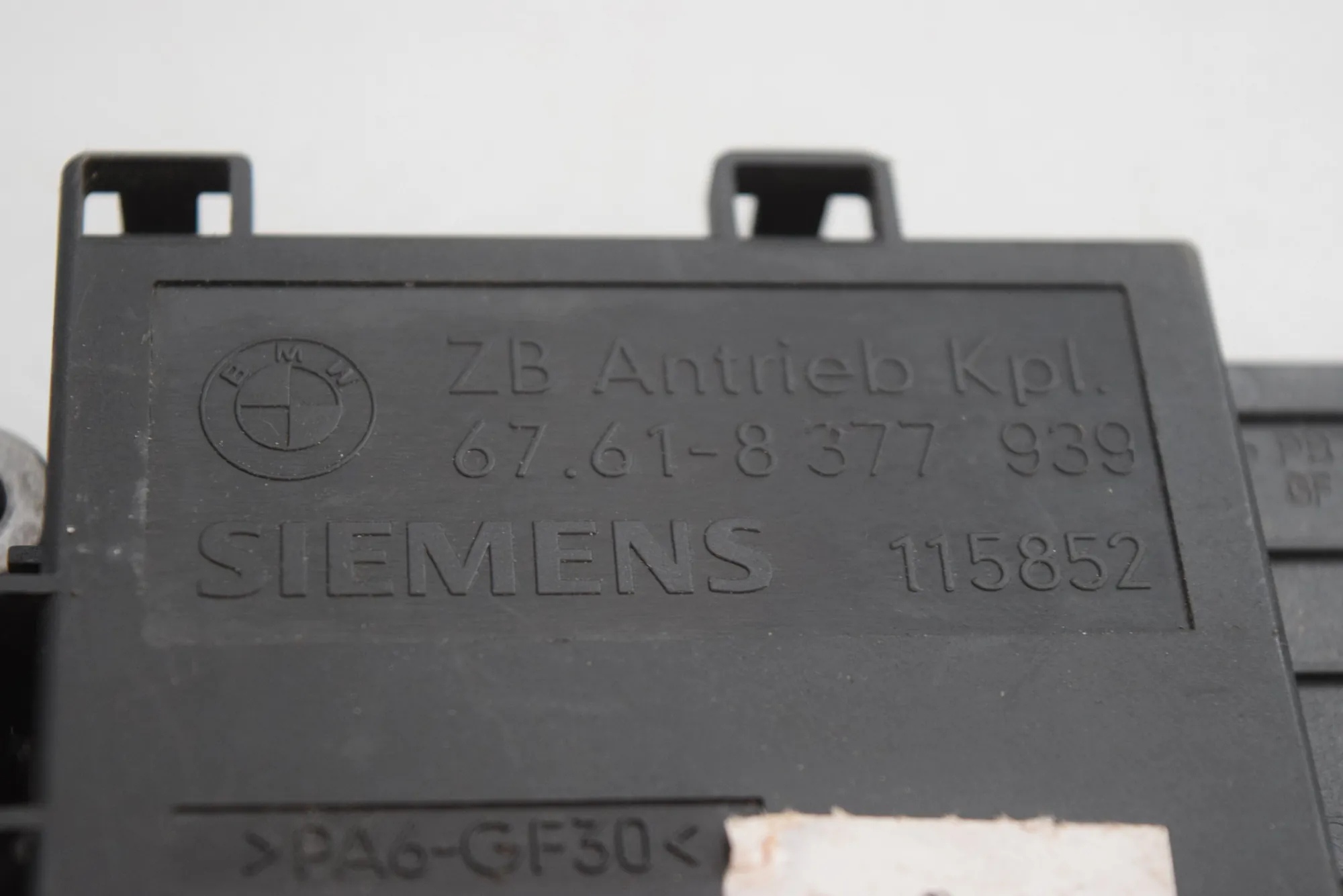 Sunroof Control Module – OEM 8377939 · BMW 5 (E39) BMW 5 (E39) 2000 – 3