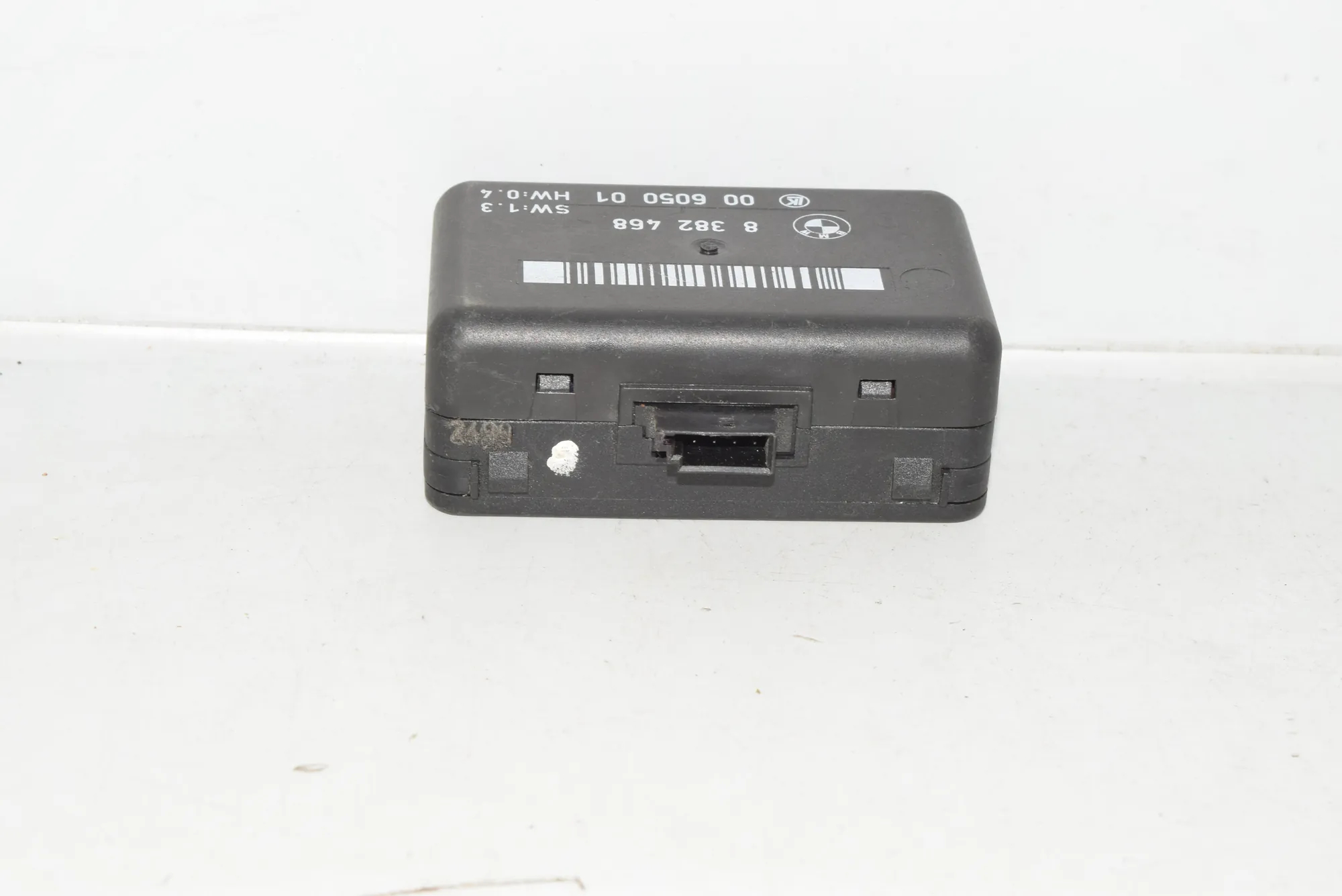 Rain Sensor – OEM 8382468 · BMW 5 (E39) BMW 5 (E39) 2000 – 2