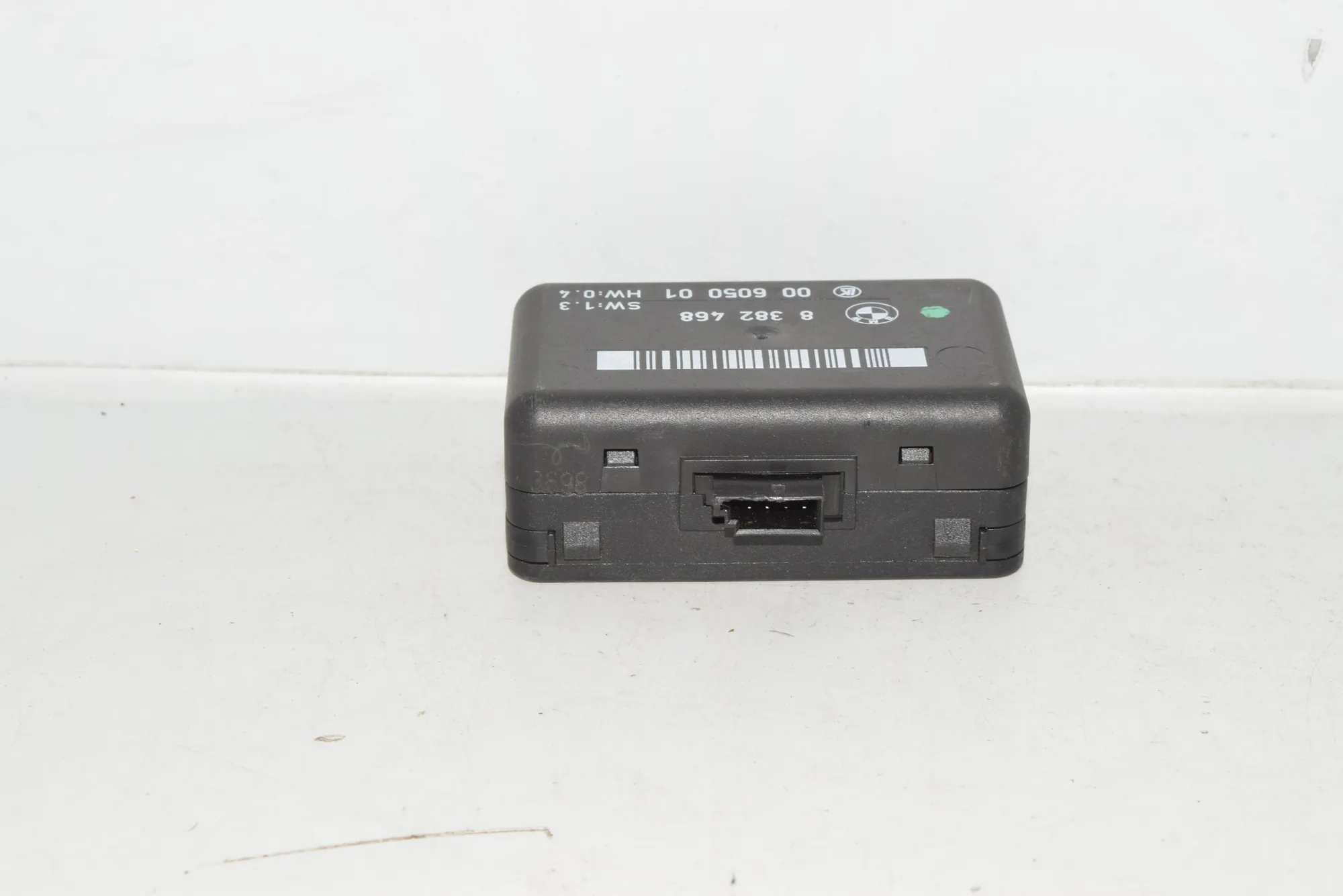 Rain Sensor – OEM 8382468 · BMW 5 (E39) BMW 5 (E39) 2000 – 2