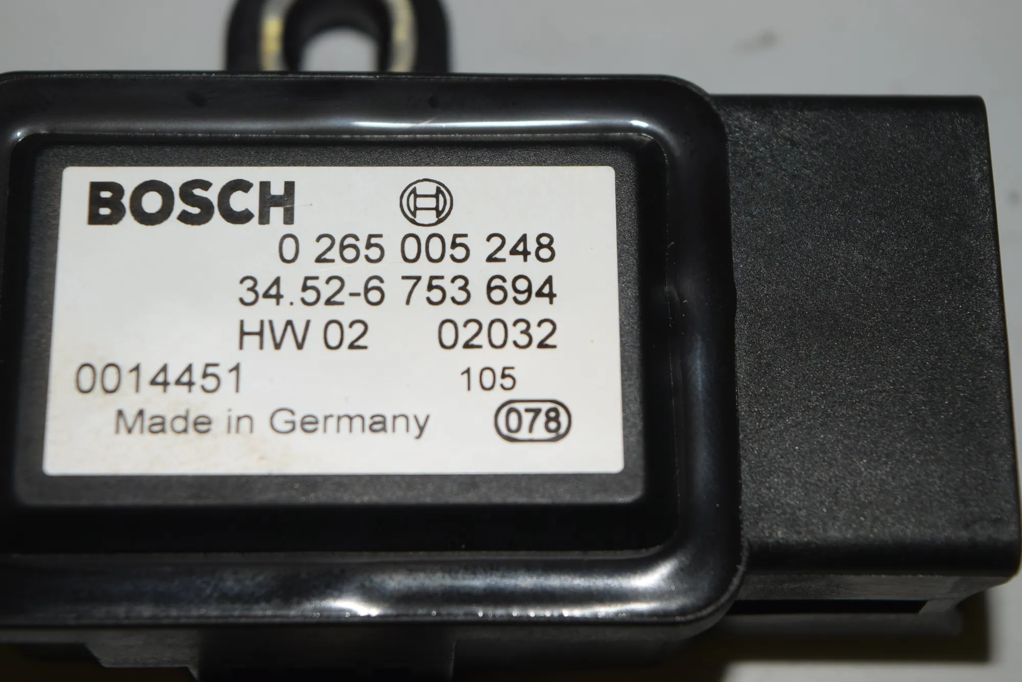Acceleration Sensor – OEM 6753694 · BMW 5 Touring (E39) 530 d 2002 – 5