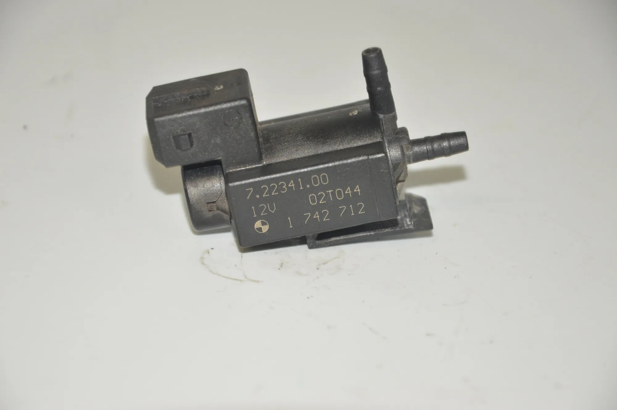 Solenoid Valve – OEM 1742712 · BMW 5 Touring (E39) 530 d 2002 – 3