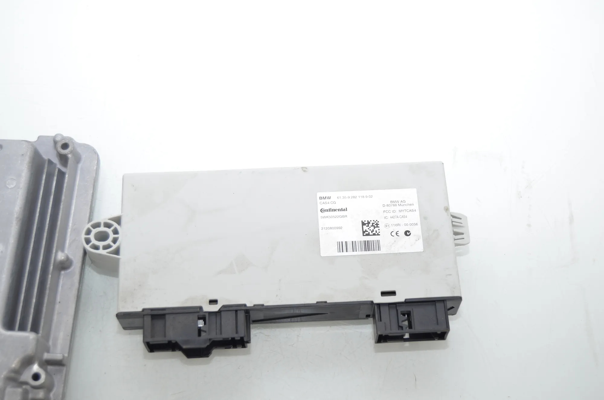 Engine Ignition ECU Set – OEM 8518126 · BMW 5 Touring (F11) 530 d 2012 – 3