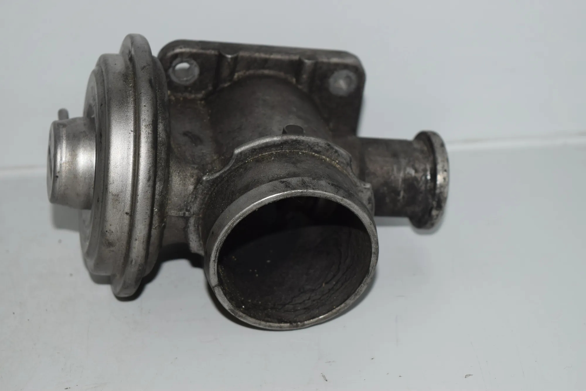 EGR Valve – OEM 7785452 · BMW 5 (E39) BMW 5 (E39) 2000 – 2