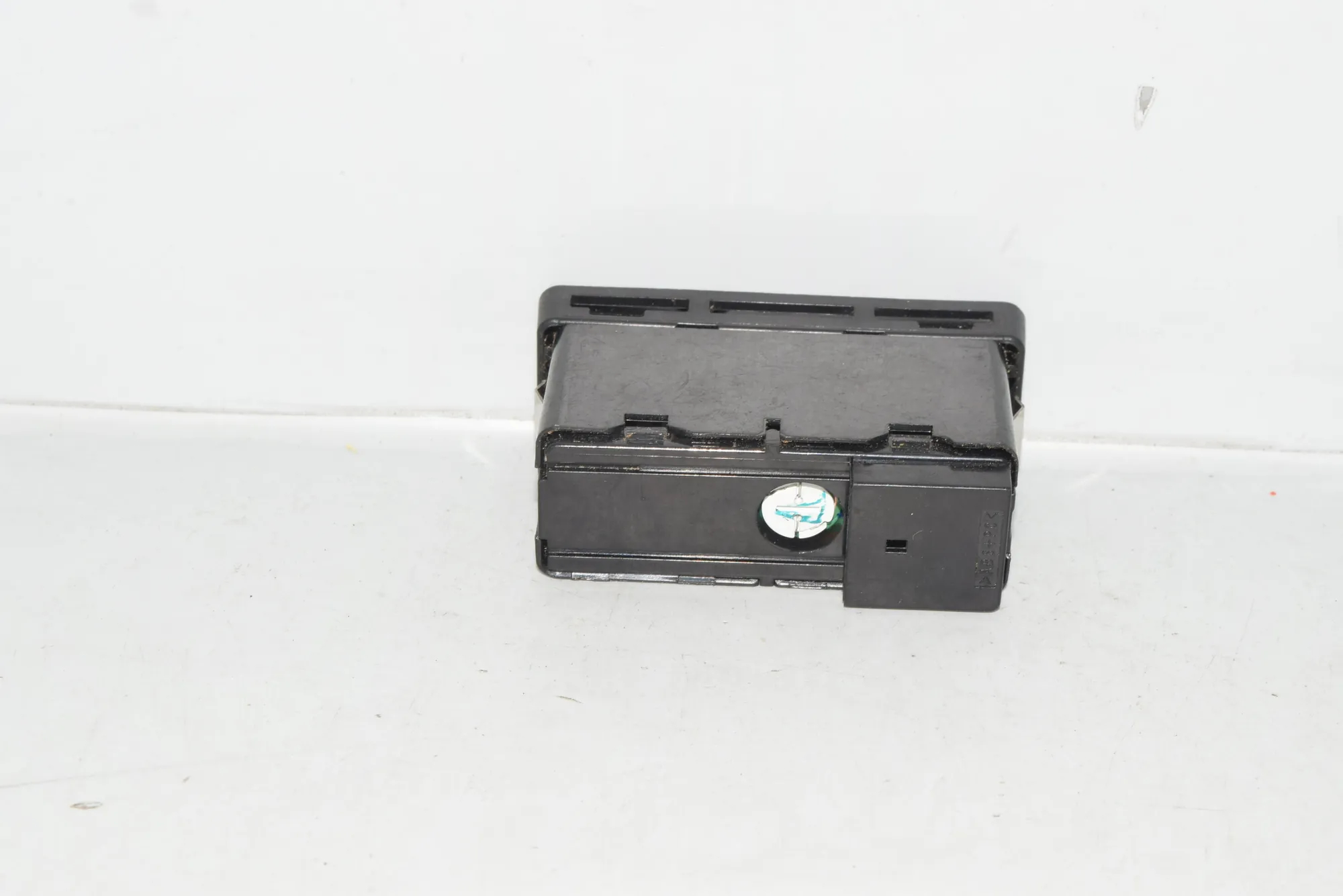 Switches – OEM 8368920 · BMW X5 (E53) BMW X5 (E53) 2002 – 3