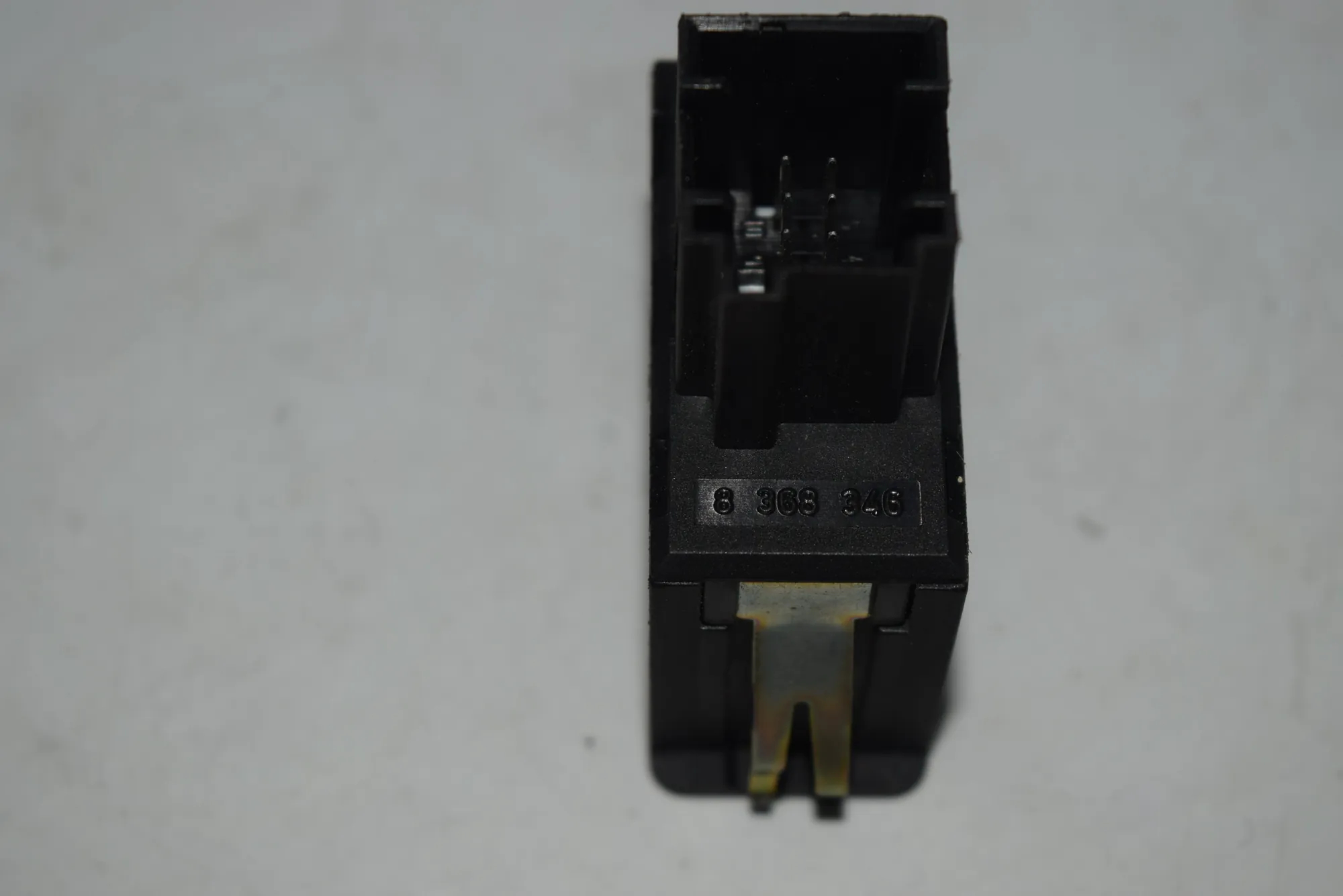 USB/AUX-In Socket Port – OEM 8368346 · BMW X5 (E53) BMW X5 (E53) 2005 – 4
