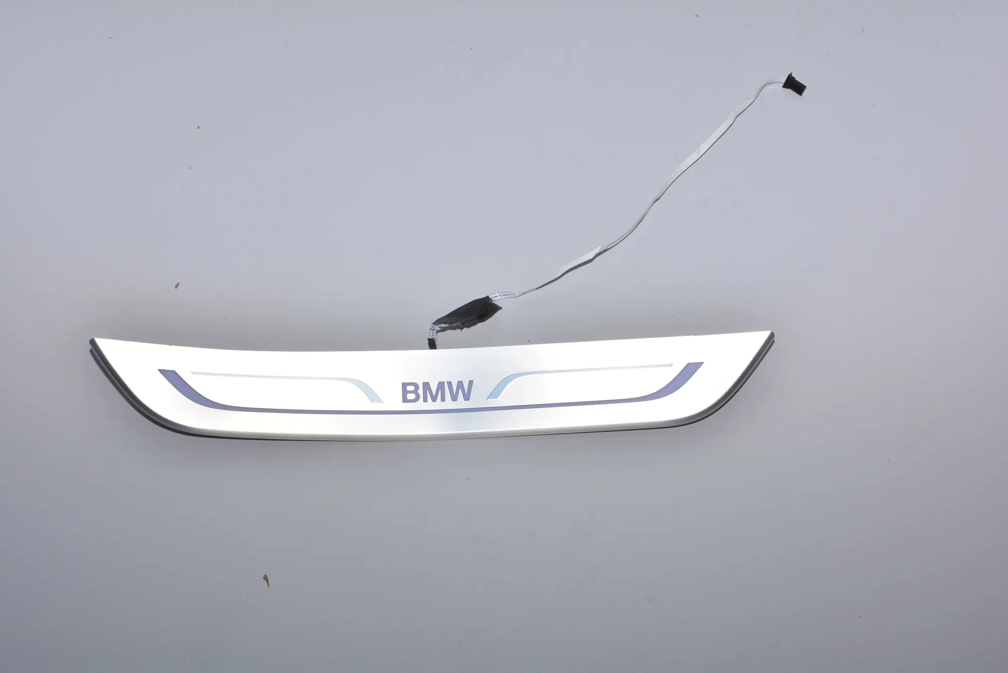 Door Sill Trim Kit – OEM NA · BMW 7 (G11, G12) BMW 7 (G11, G12) 740 i, Li 2016