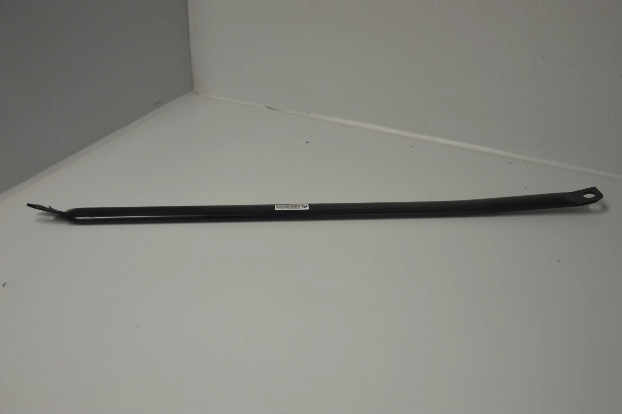 Other Engine Compartment Parts – OEM 6764403 · BMW 1 (E87) 118 d 2010