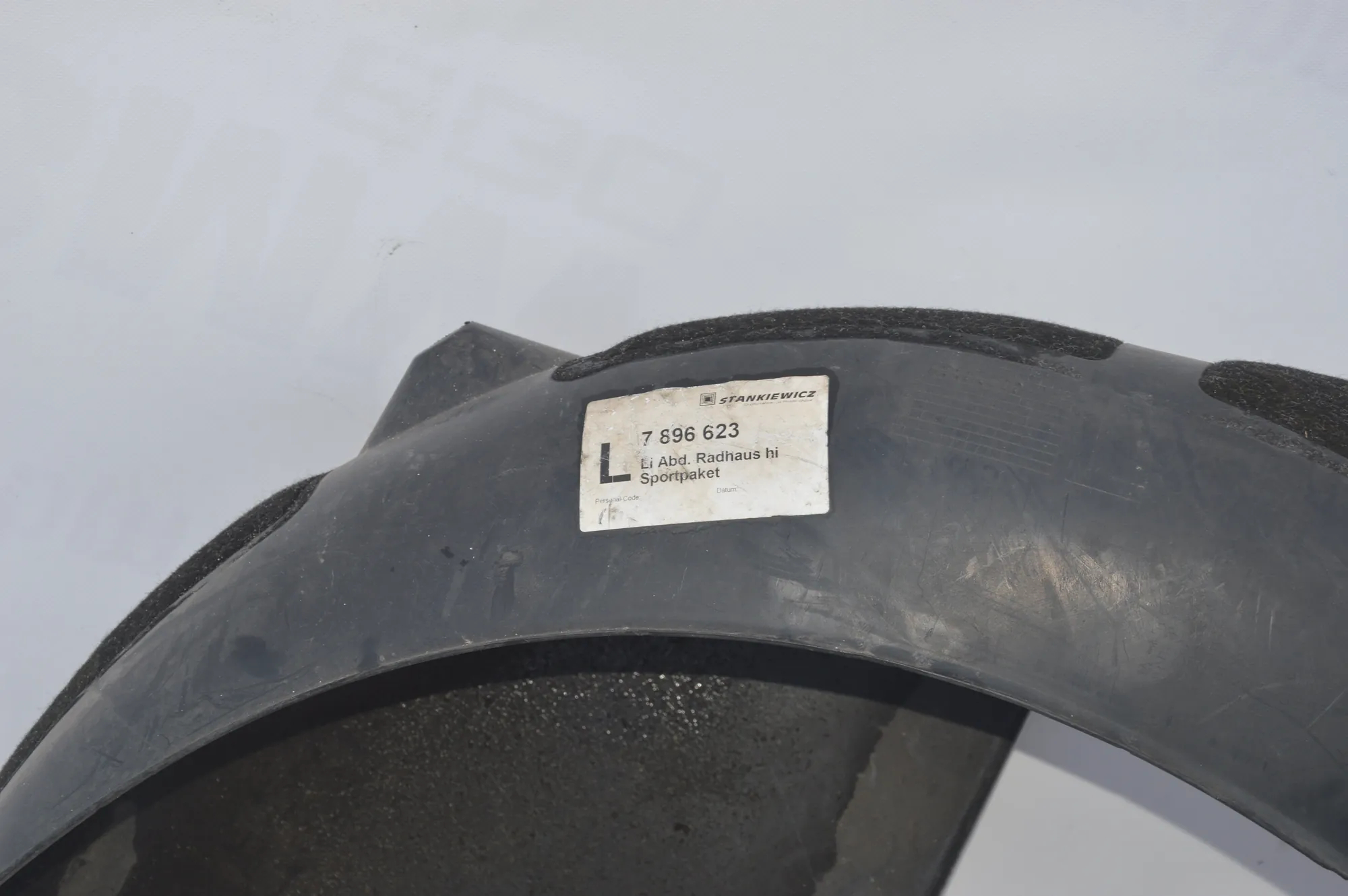 Rear Left Arch Liner – OEM 7896623 · BMW 5 (E60) BMW 5 (E60) 2003 – 2