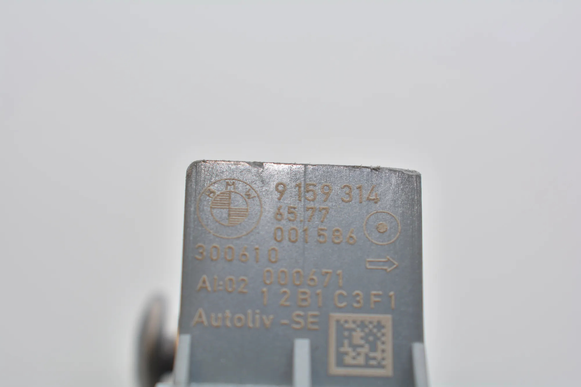 Front Right Impact Sensor – OEM 9159314 · BMW 7 (F01, F02) BMW 7 (F01, F02) 2012 – 4