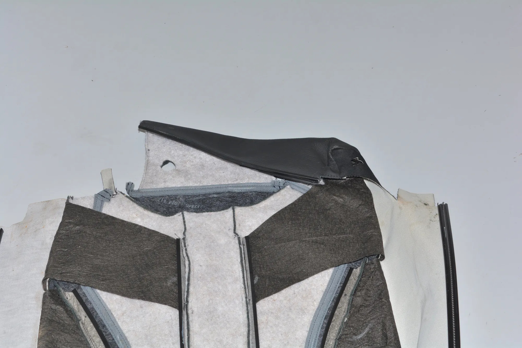 Rear Seat – OEM 1403046 · BMW X5 (F15, F85) BMW X5 (F15, F85) 2014 – 5