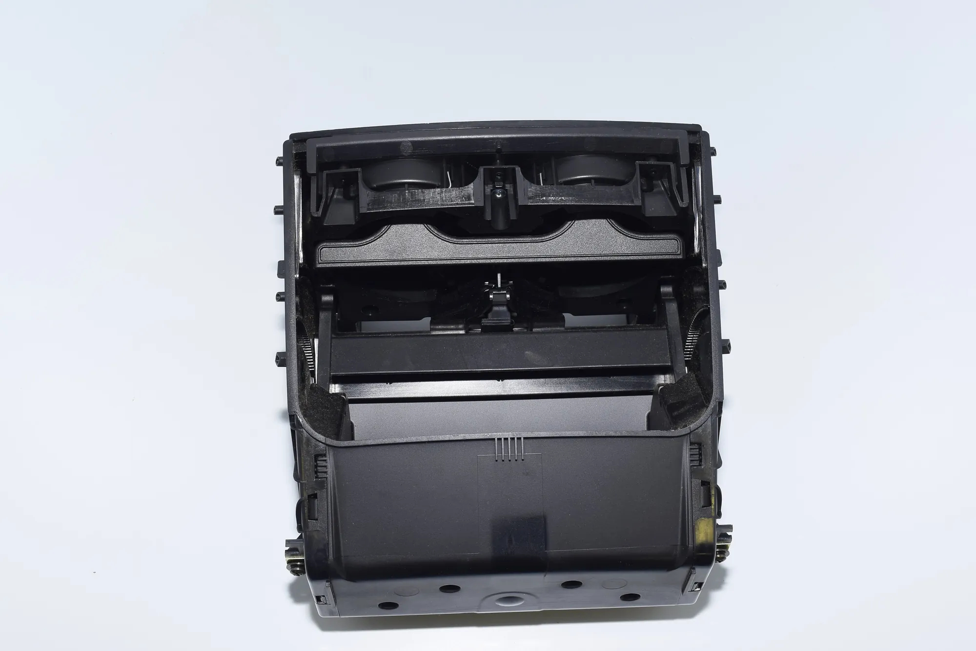 Cup Holder – OEM 7077955 · BMW X5 (E53) 4.6 is 2002 – 6