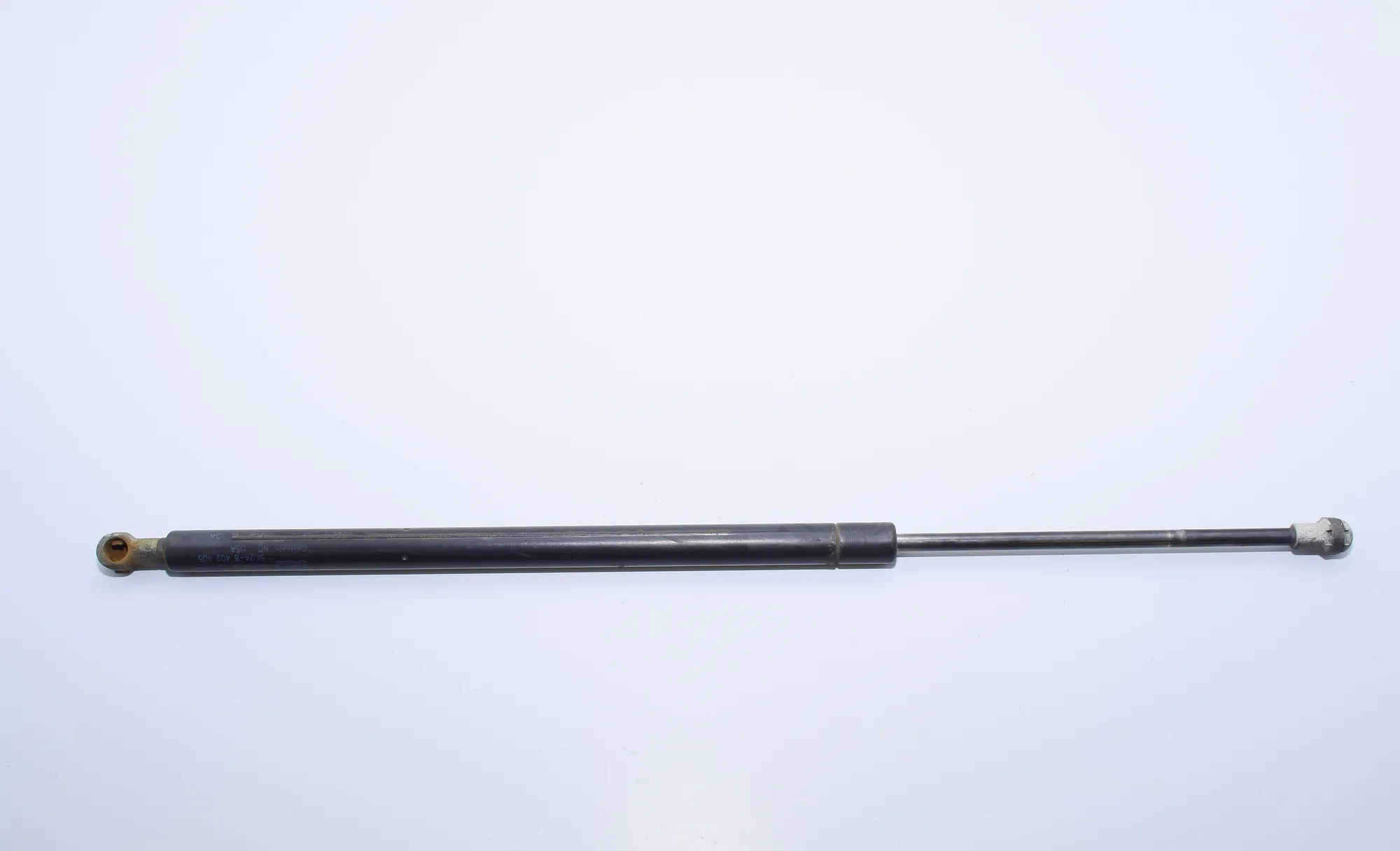 Left Side Tailgate Gas Strut – OEM 8402405 · BMW X5 (E53) 4.6 is 2002 – 2