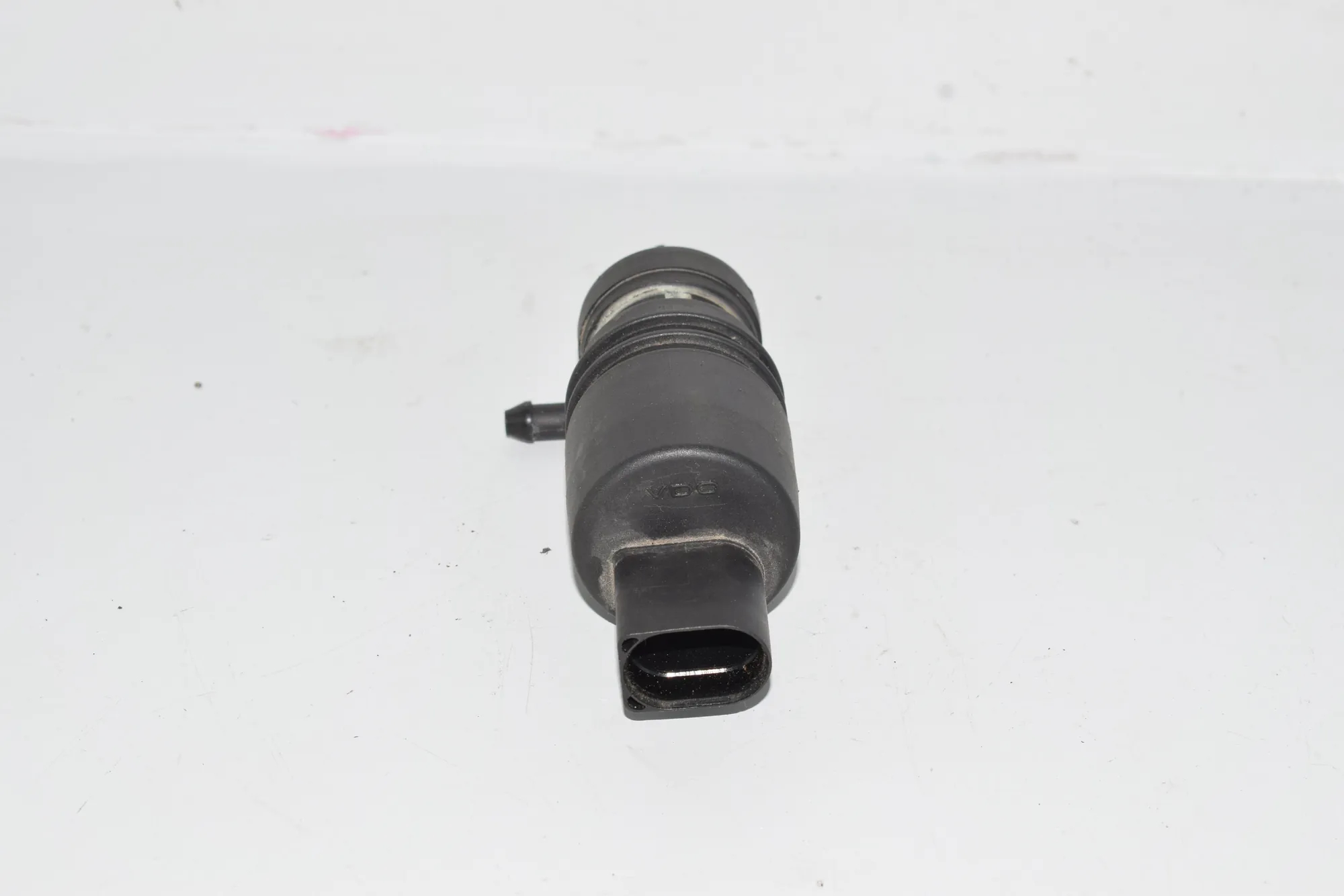 Washer Tank Motor – OEM NA · BMW X5 (E53) 4.8 is 2004 – 3