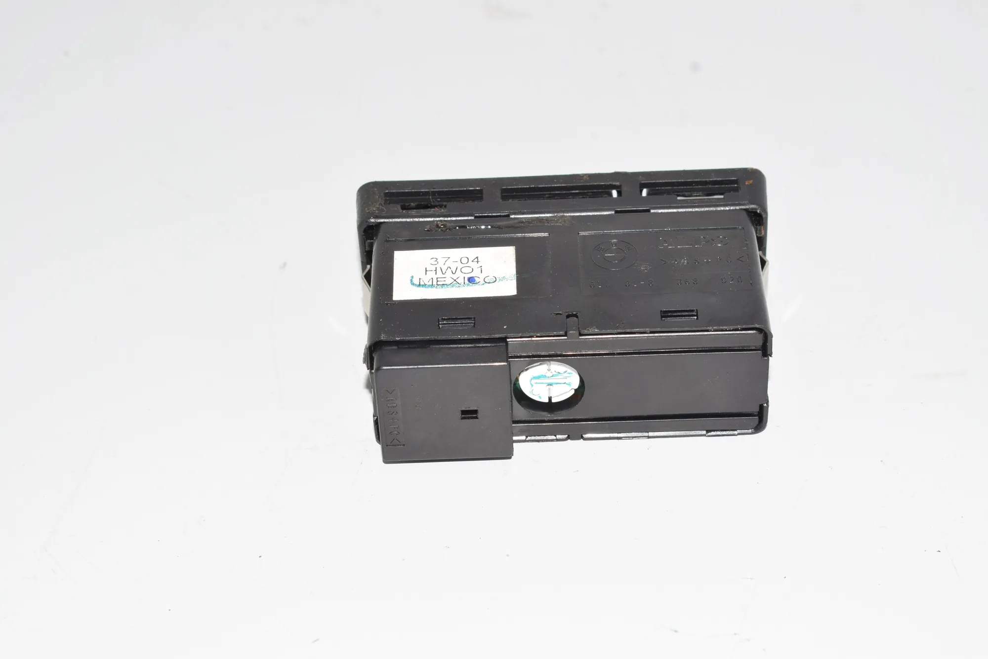 Switches – OEM 8368920 · BMW X5 (E53) 4.8 is 2004 – 5