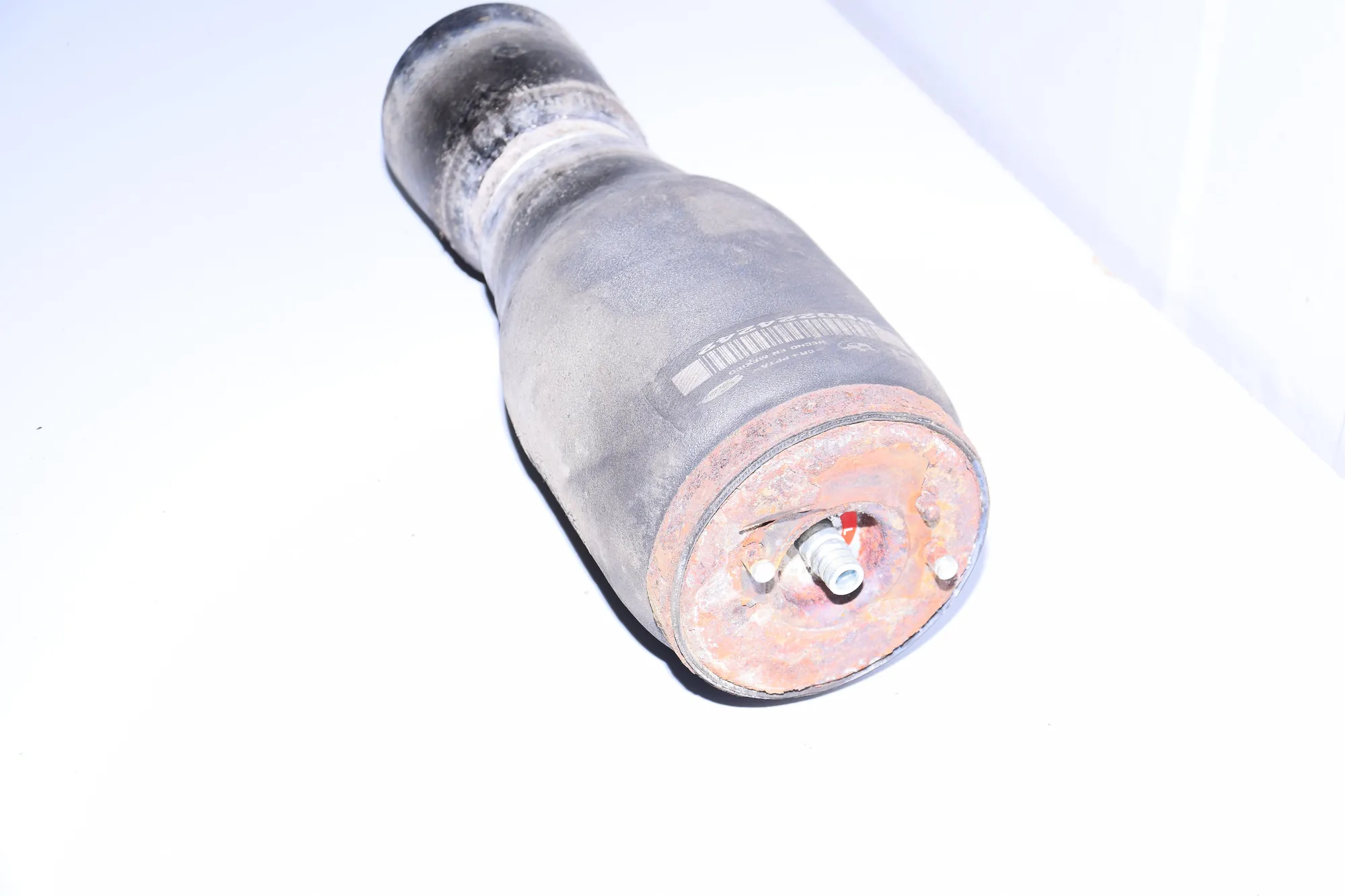 Rear Left Air Suspension Spring Bag – OEM 1095579 · BMW X5 (E53) 4.8 is 2004 – 2