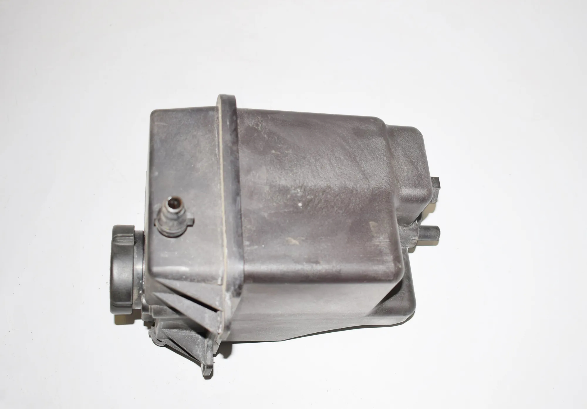 Expansion Tank – OEM 7501959 · BMW X5 (E53) 4.8 is 2004 – 2