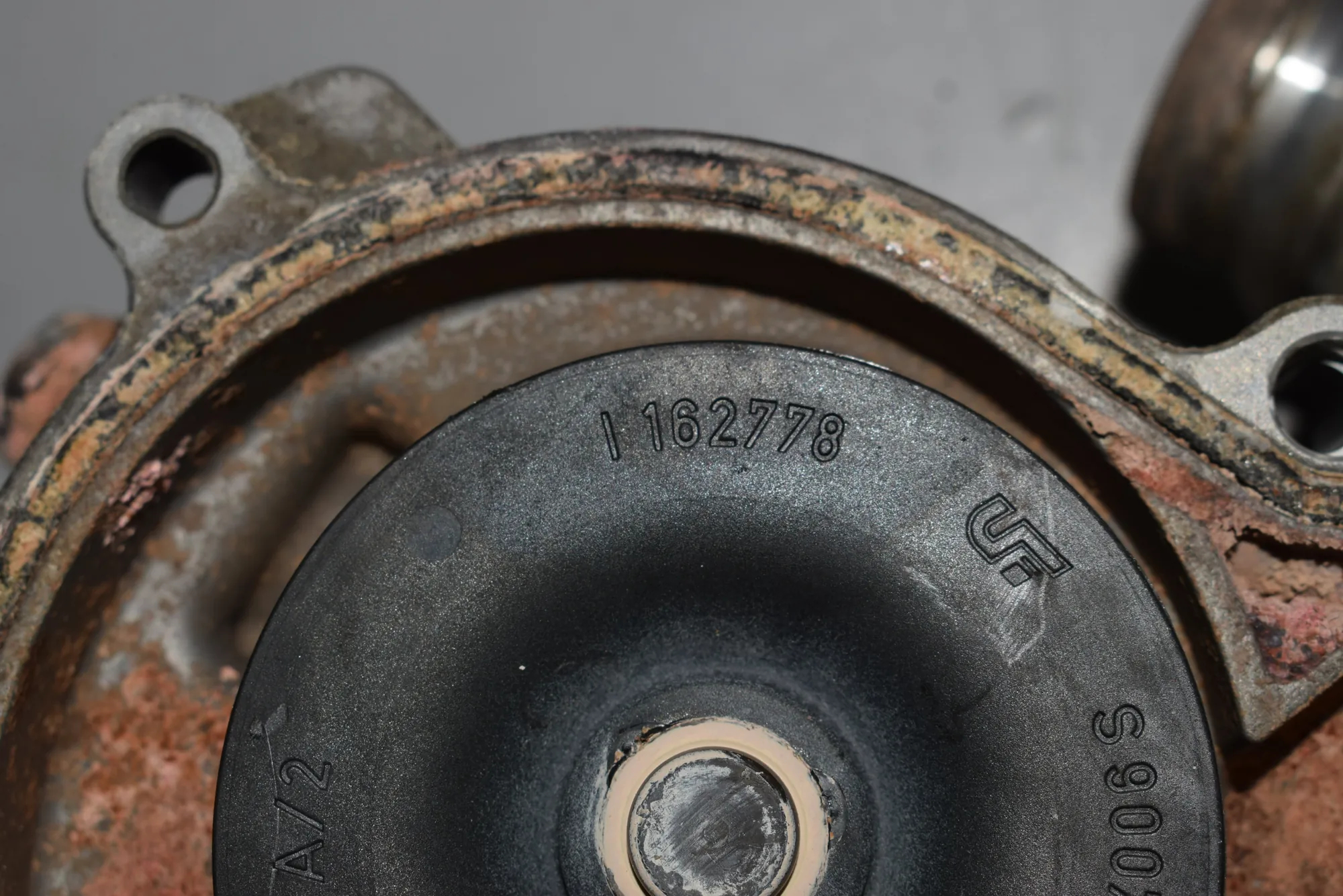 Water Pump – OEM 7504077 · BMW X5 (E53) 4.8 is 2004 – 6