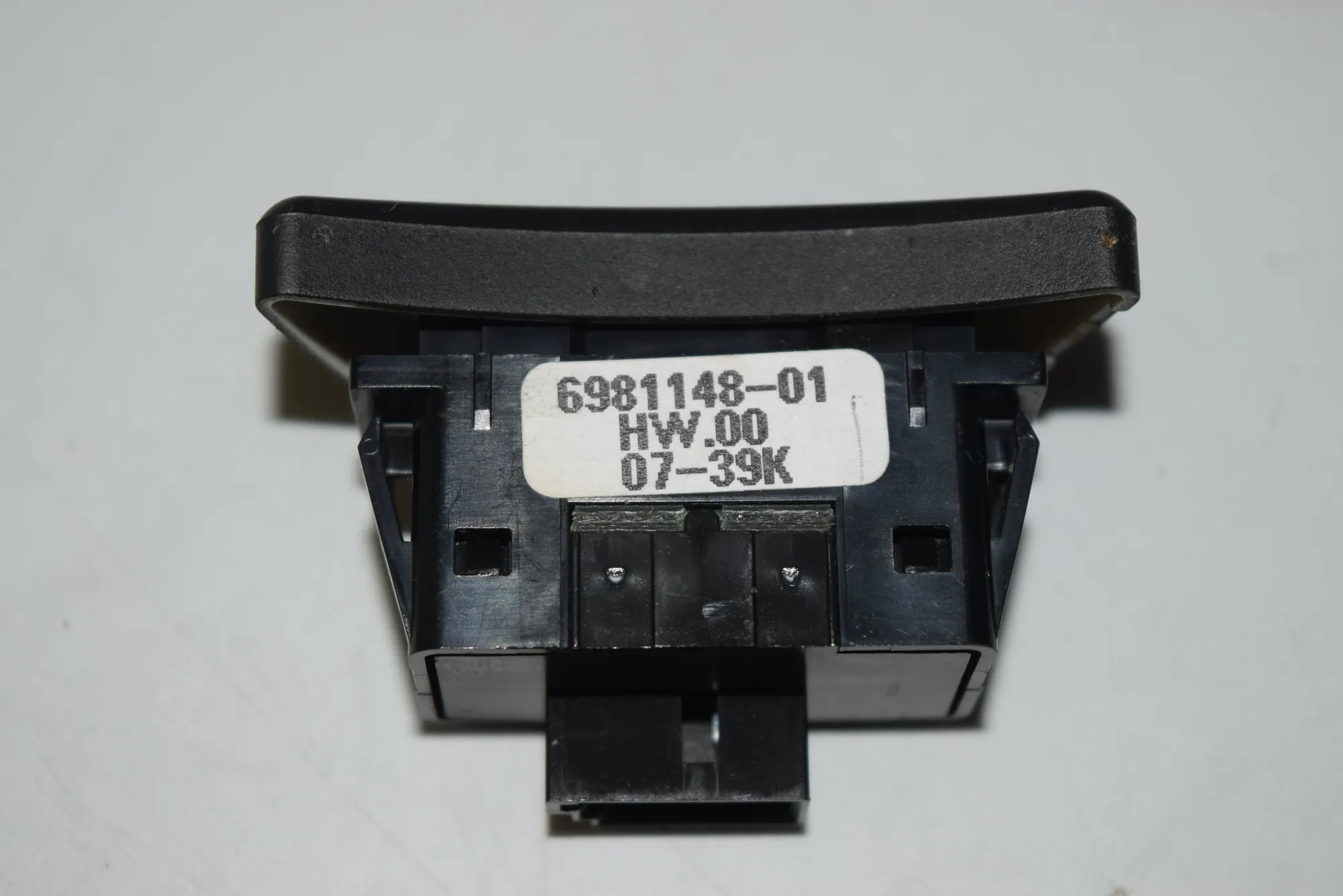 Other Control Units – OEM 6981148 · BMW 5 (E60) 520 d 2007 – 6