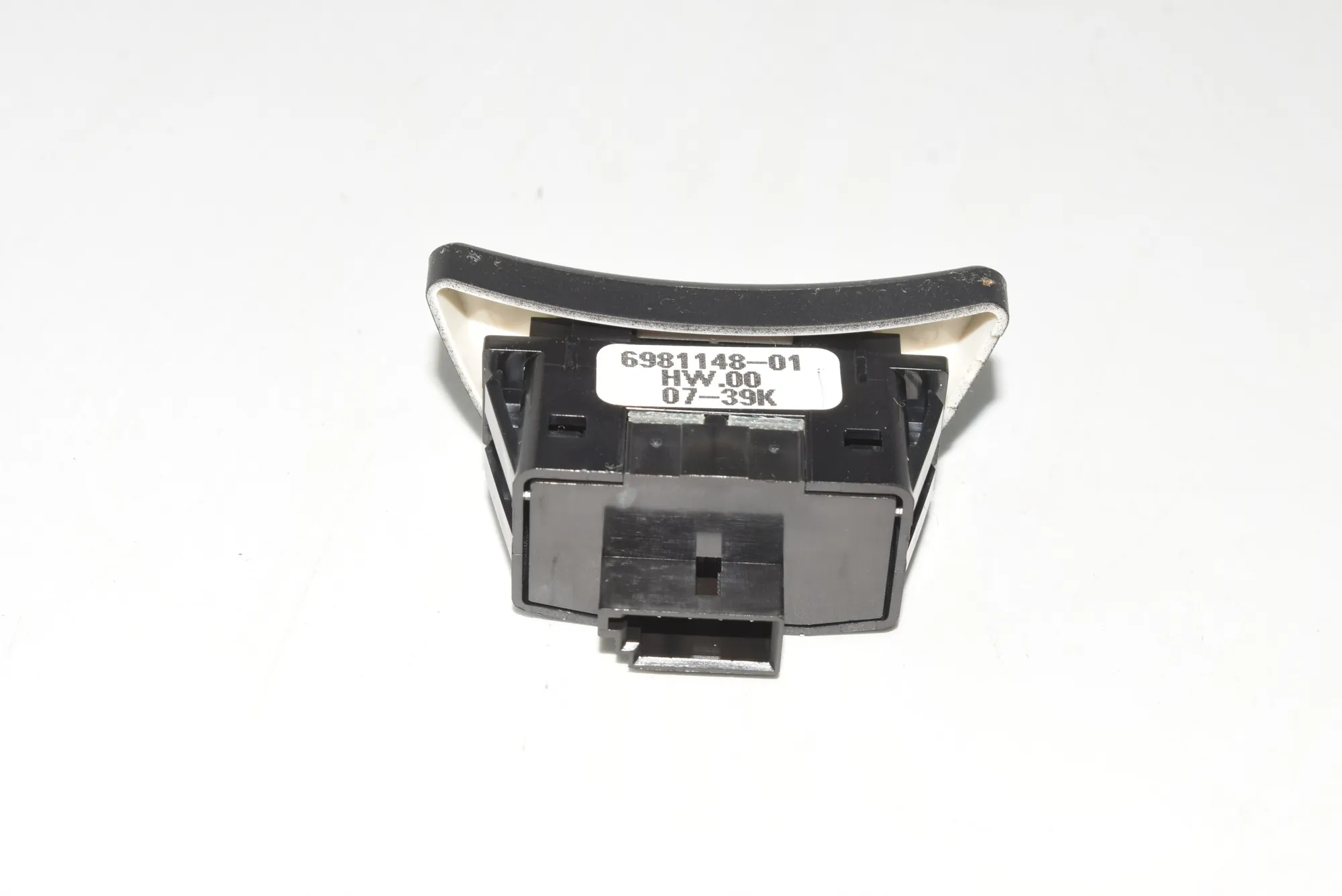 Other Control Units – OEM 6981148 · BMW 5 (E60) 520 d 2007 – 2