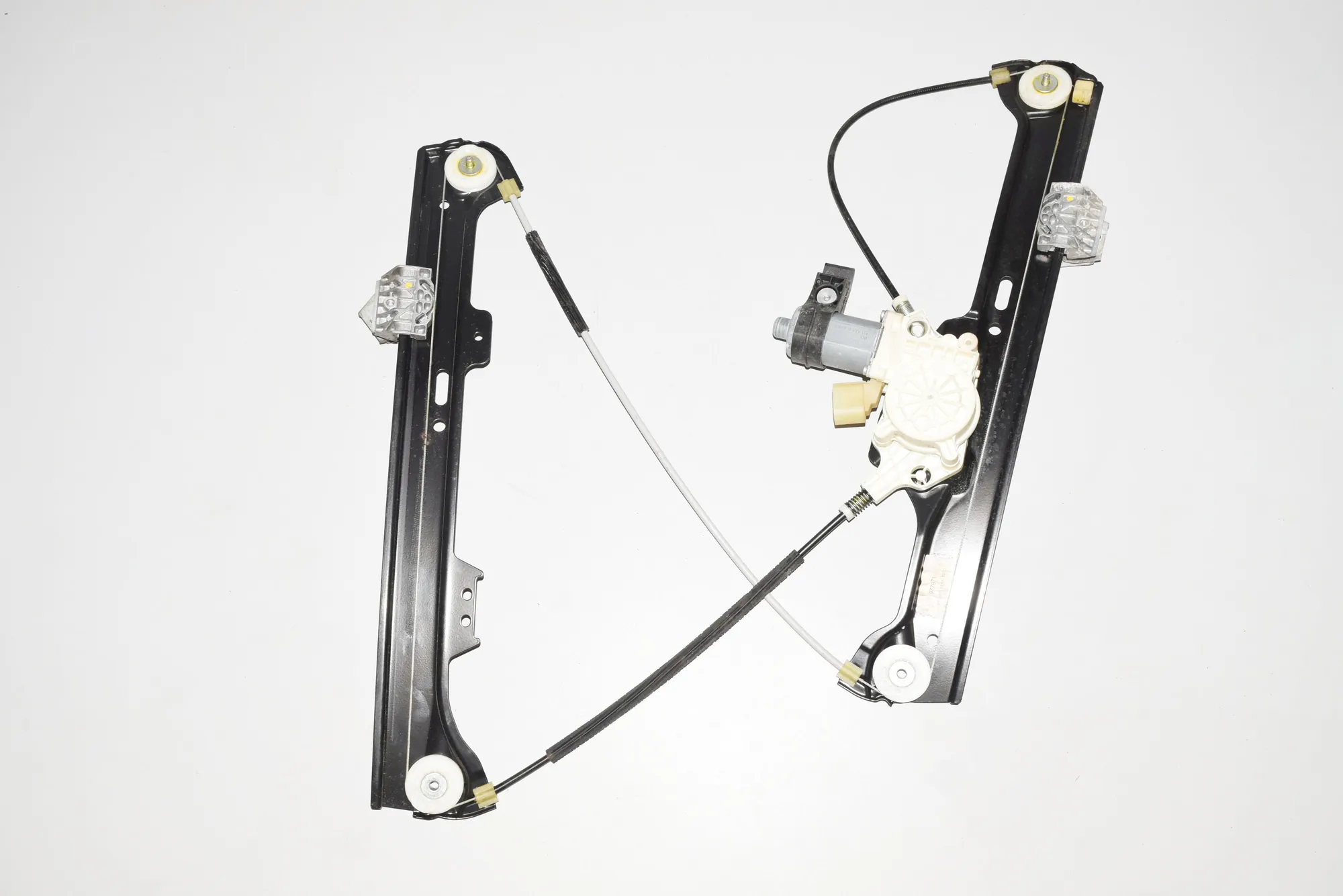 Front Left Door Window Regulator – OEM 6981141 · BMW 5 (E60) 520 d 2007
