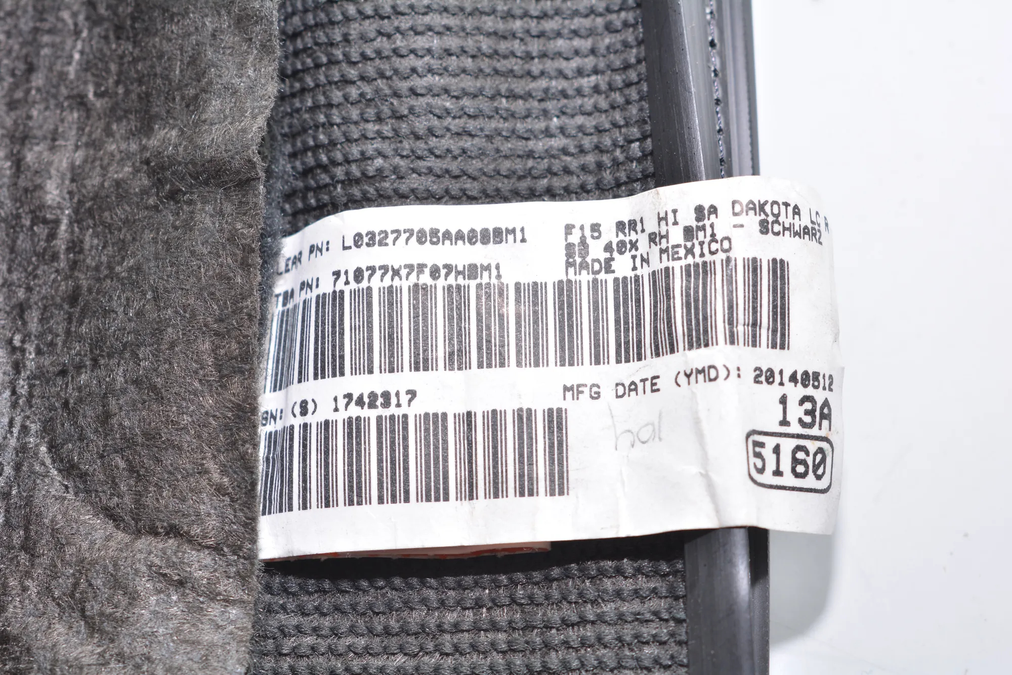 Rear Seat – OEM 1742317 · BMW X5 (F15, F85) BMW X5 (F15, F85) 2014 – 12