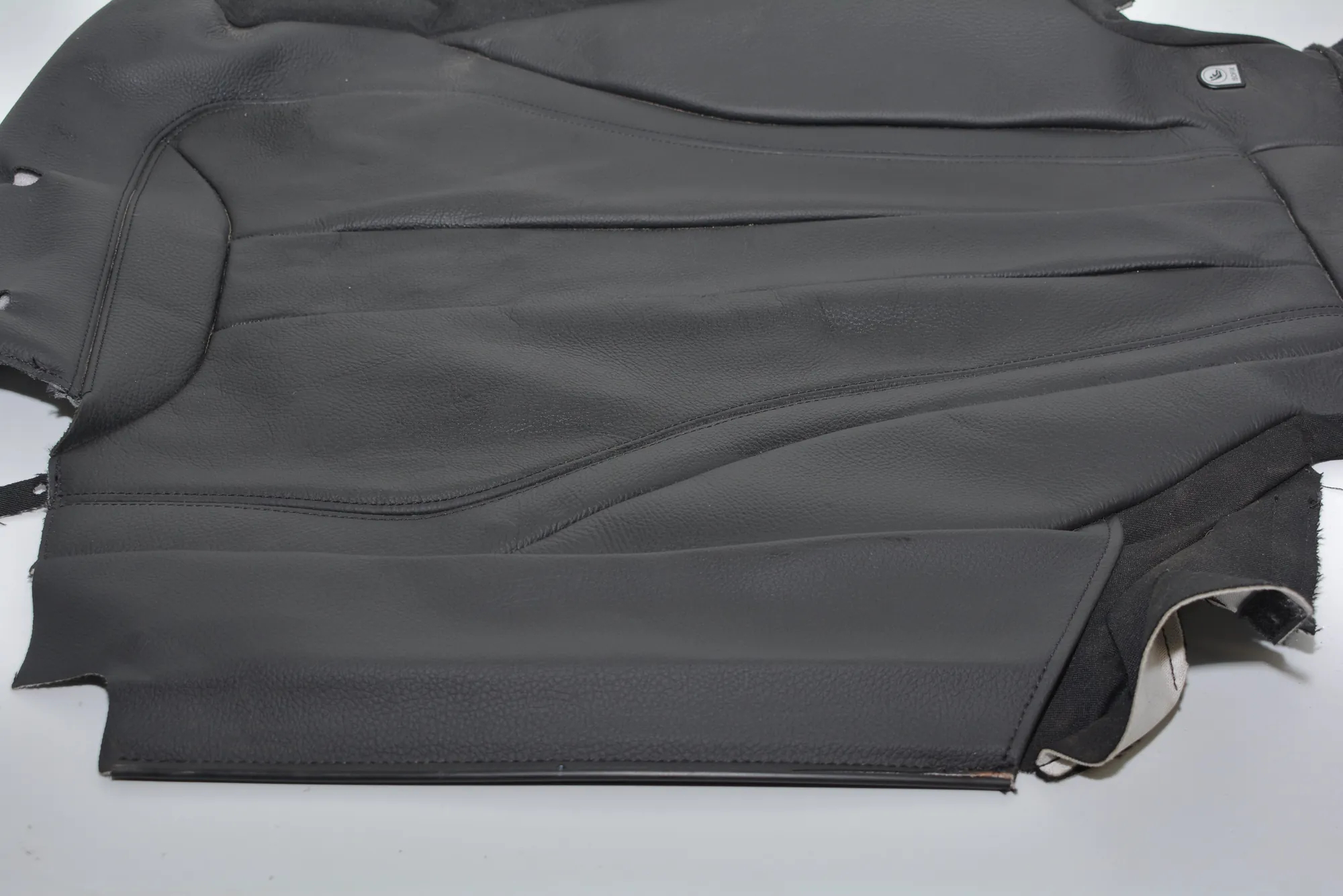Rear Seat – OEM 1742317 · BMW X5 (F15, F85) BMW X5 (F15, F85) 2014 – 3