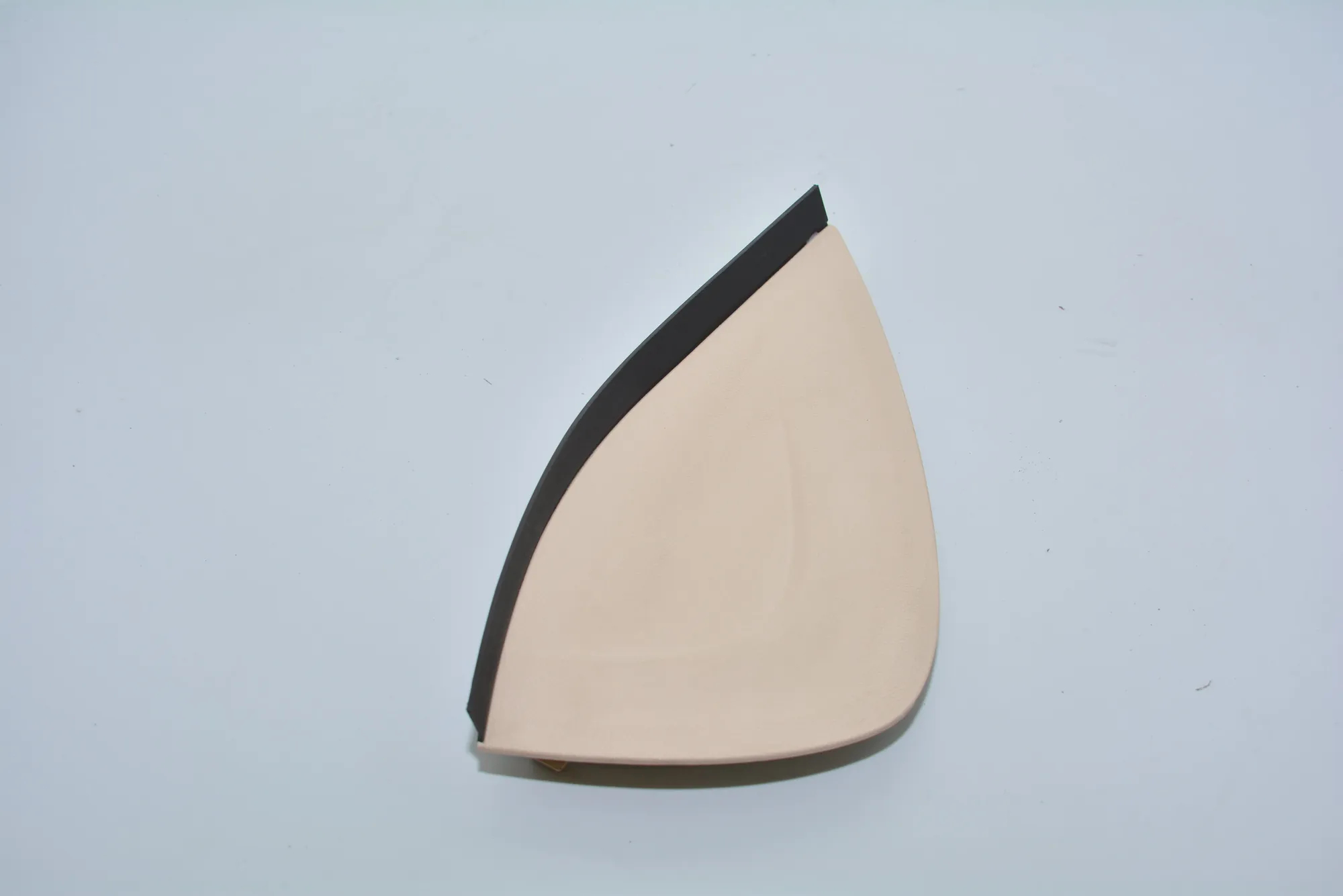 Other Interior Parts – OEM 9381378 · BMW 7 (G11, G12) BMW 7 (G11, G12) 2015 – 2